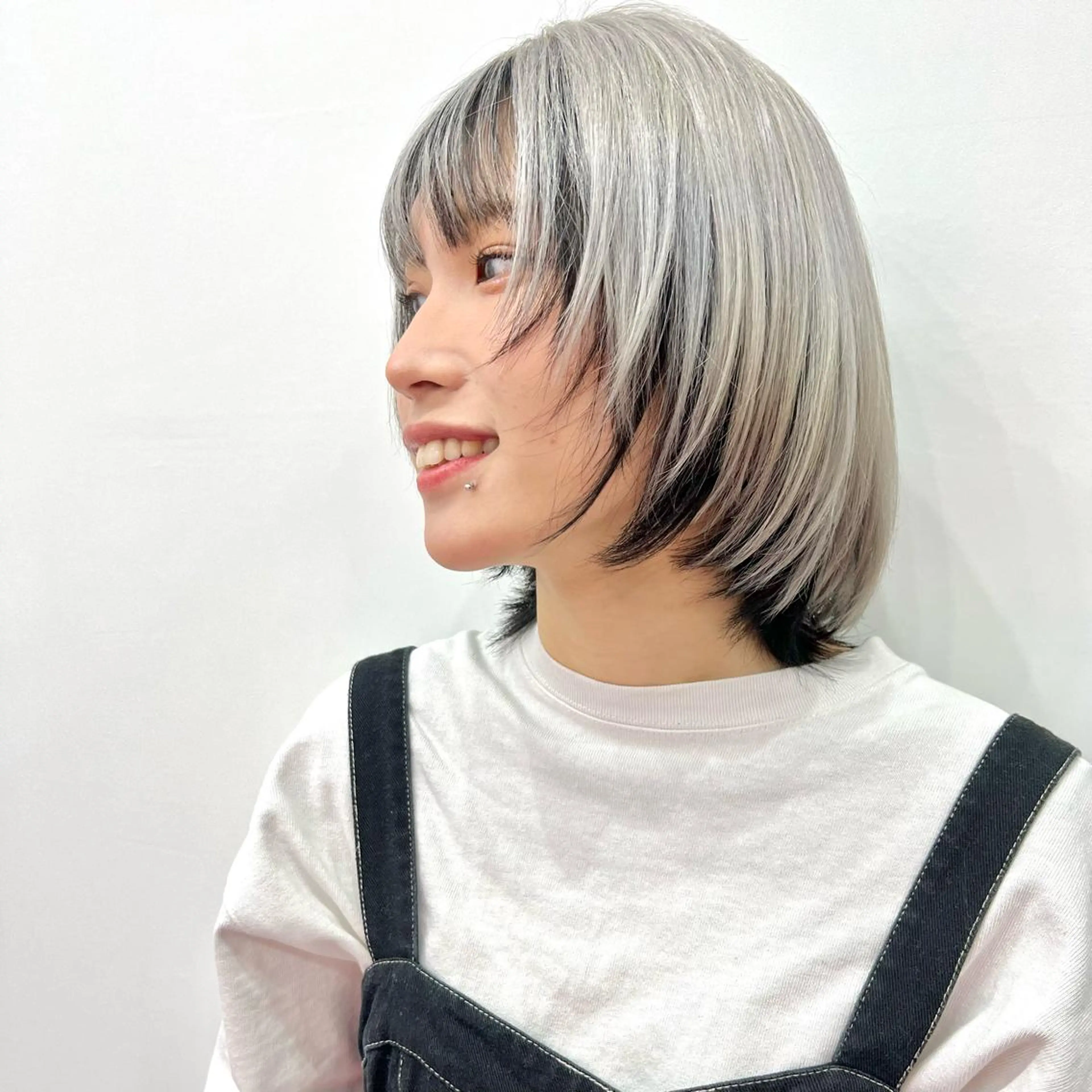 ショート カラー ブリーチ ハイトーンカラー ChuDuck所属・🐮ChuDuck 代表　SHOTA🐮のヘアスタイル