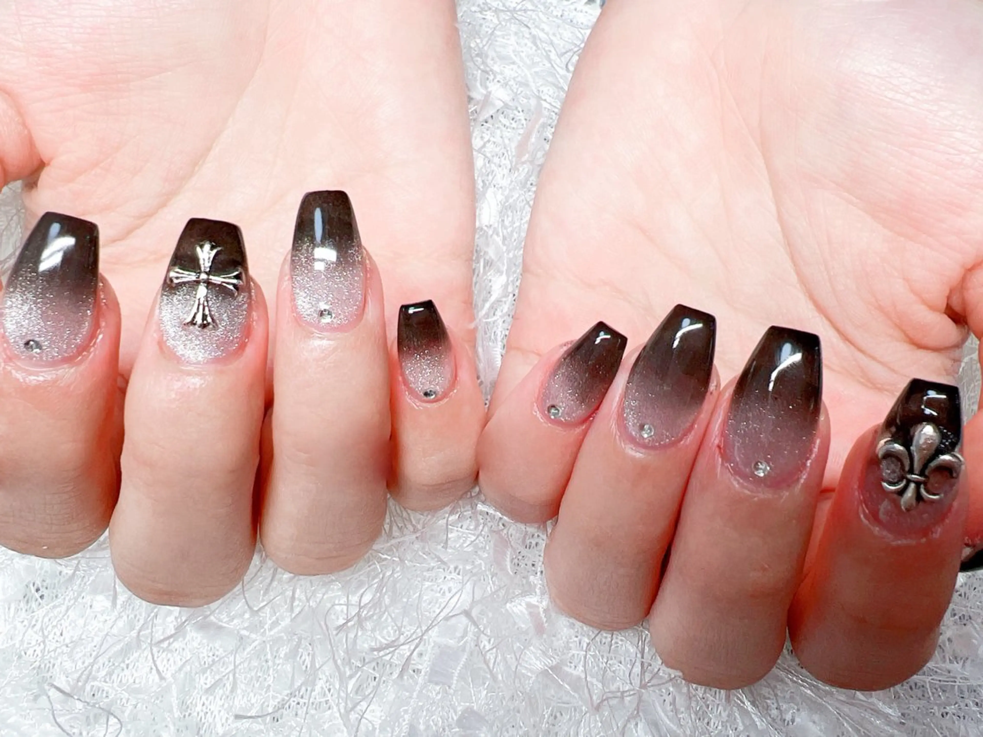 ネイル グラデーション ハンドネイル Di'a nail ネイルサロンのネイルデザイン