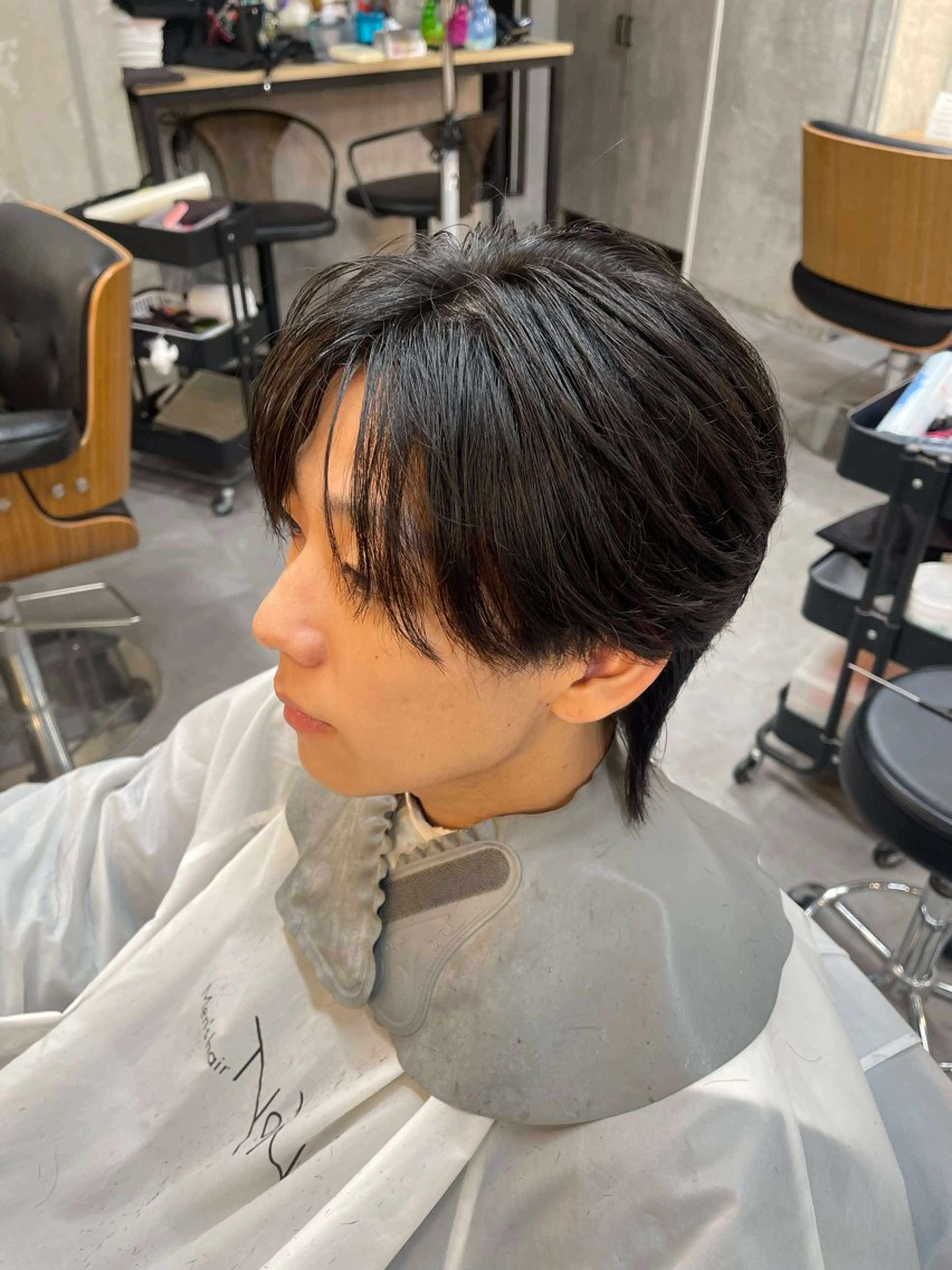 メンズ センターパート カット ヘアカラー Men's hair NoN所属・ヤスムラ コウイチのヘアスタイル