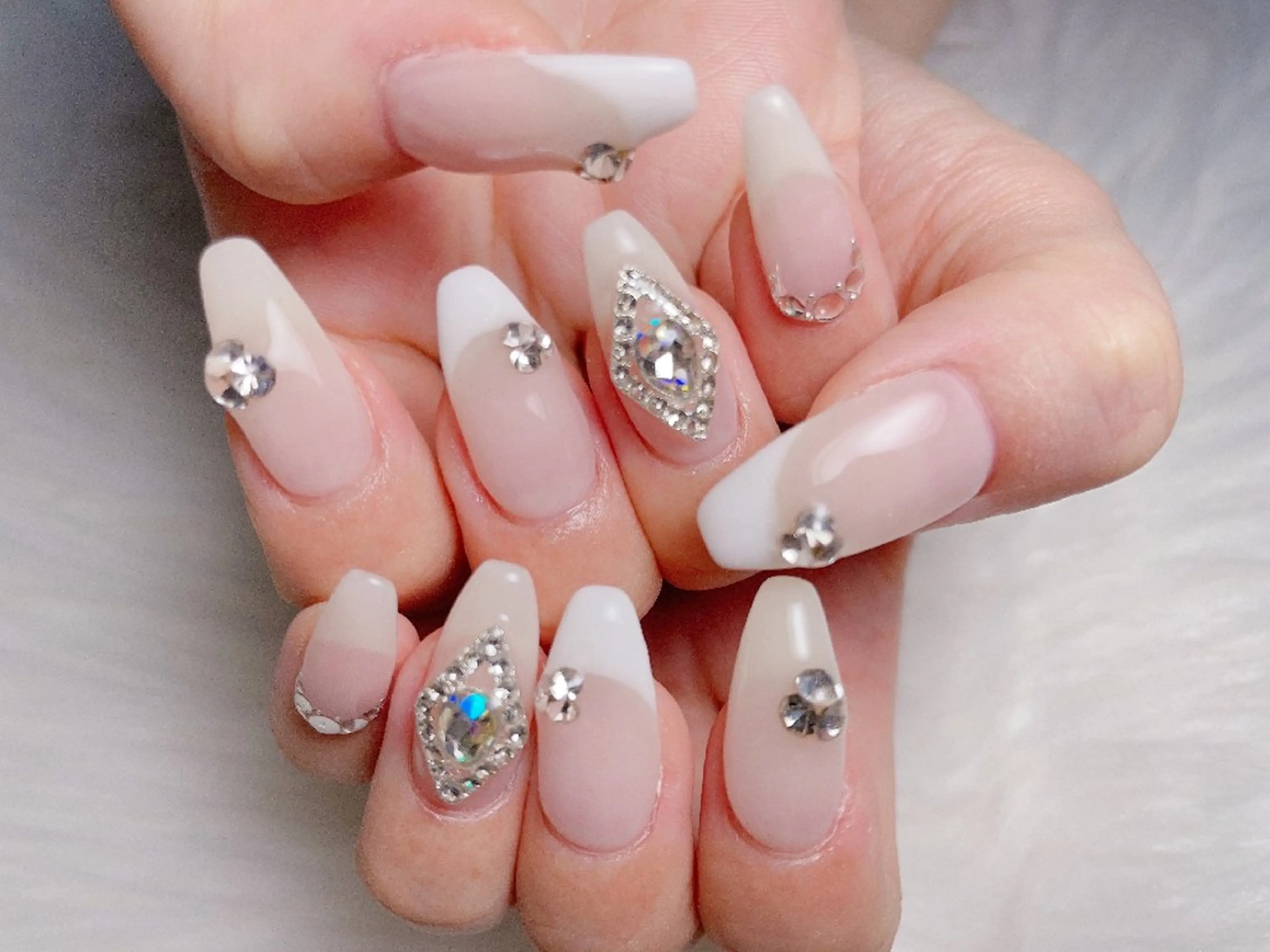 ネイル 🎀Yumi✨ 長さ出し専門のネイルデザイン