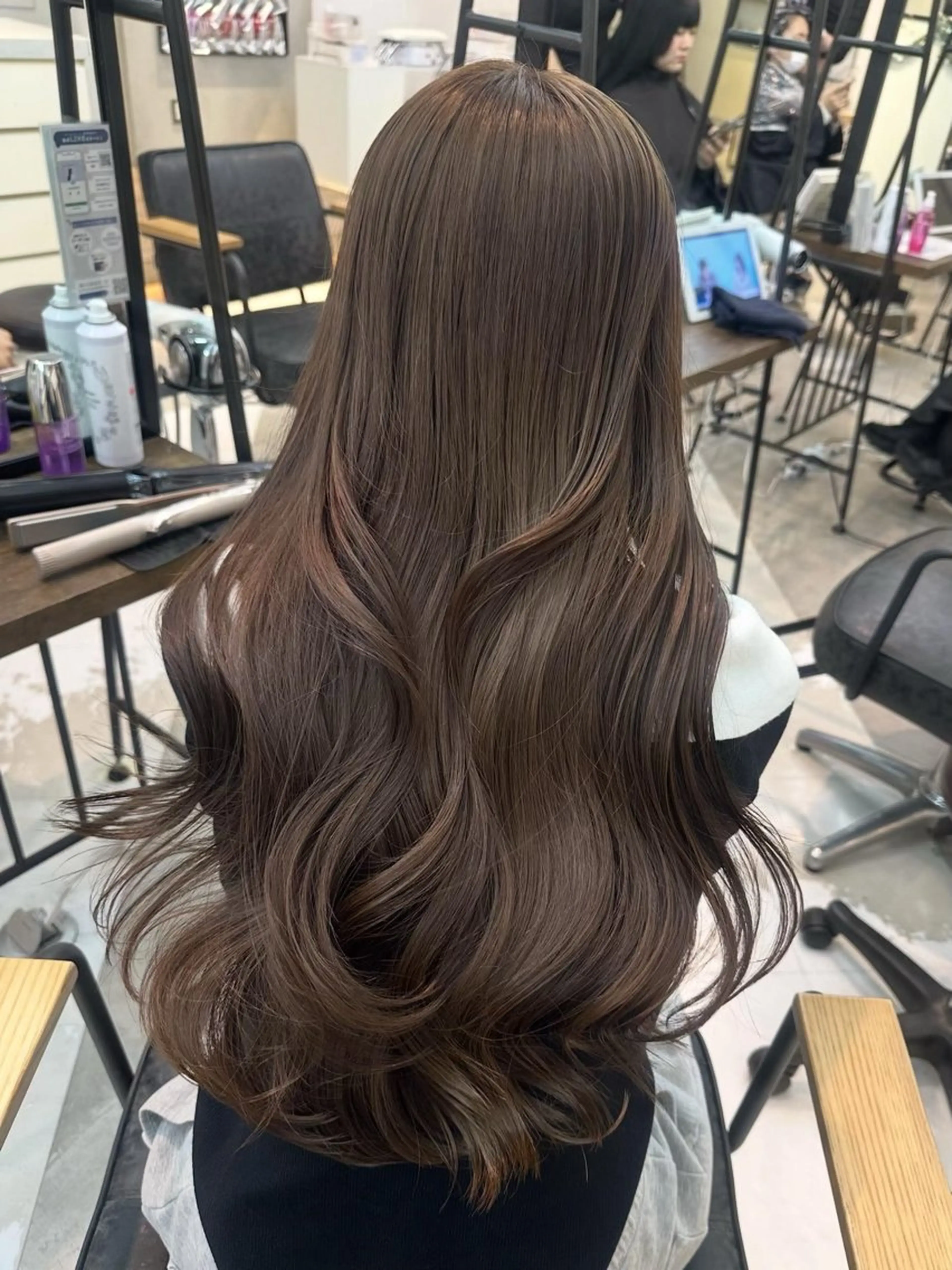 ロング カット ヘアカラー 🎀韓国レイヤー特化 🎀ベージュ/ミクのヘアスタイル