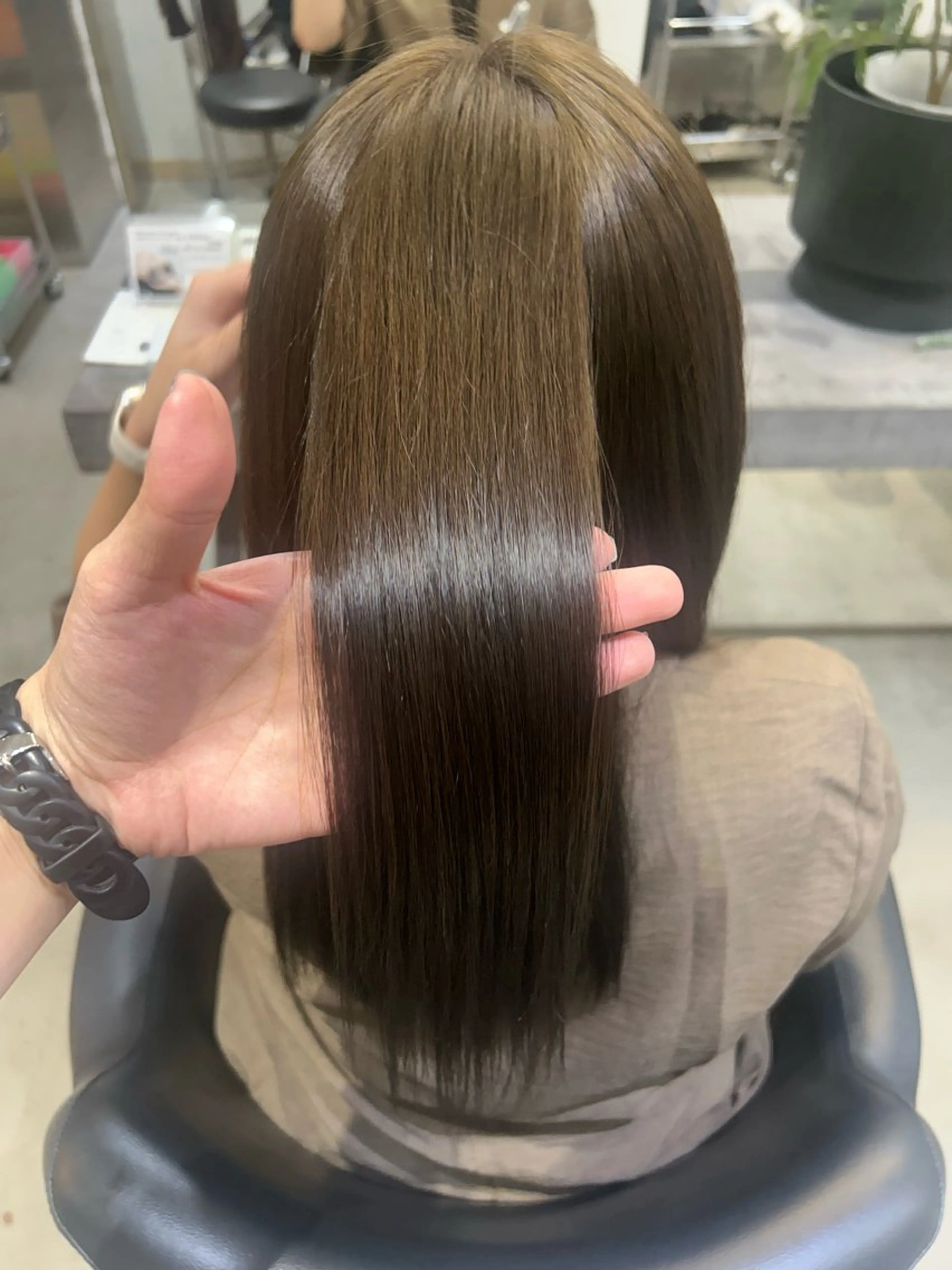 ワンカラー➕BYKARTEトリートメントの写真