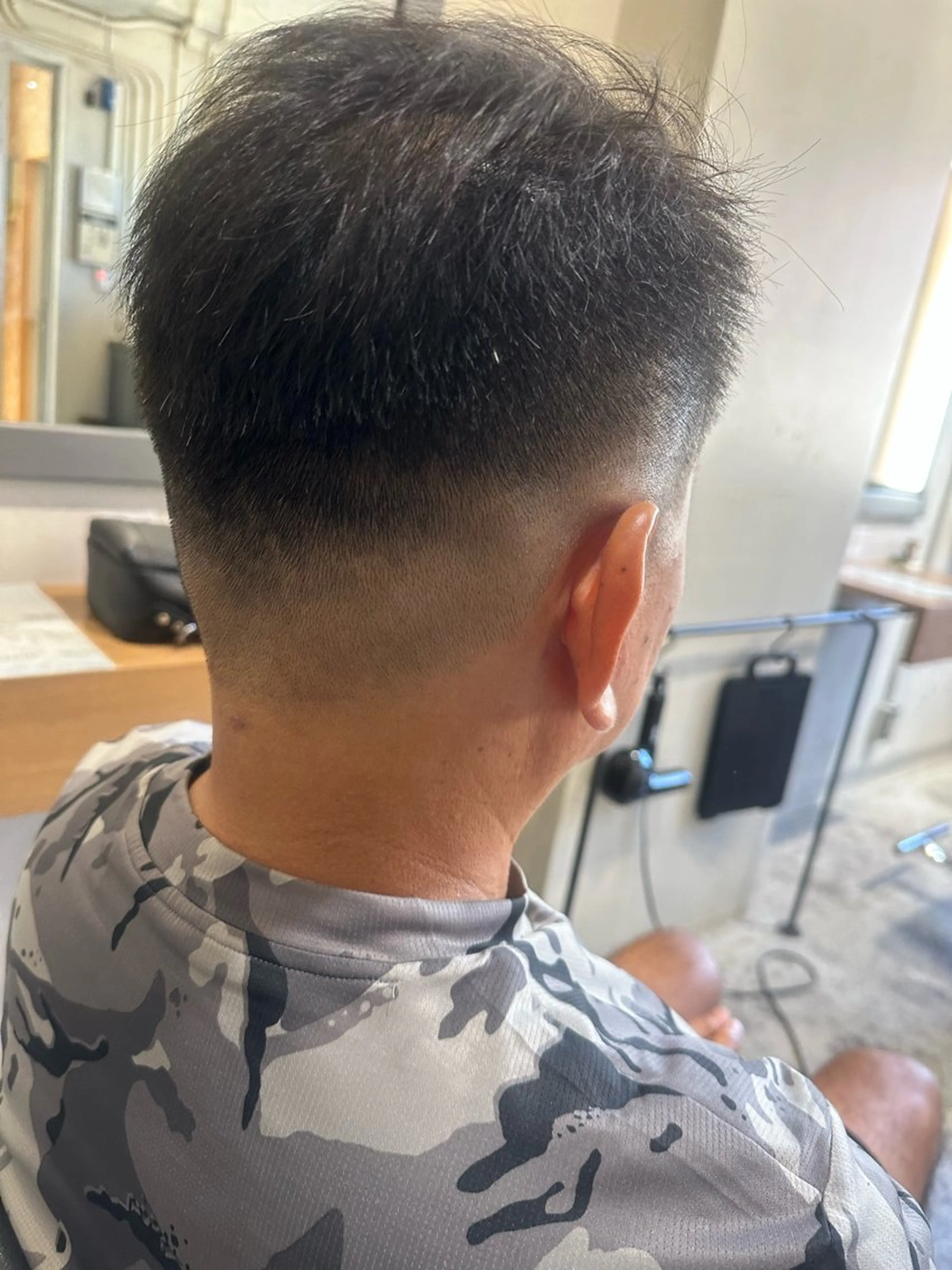 ショート メンズ HANGOUT ／久富のヘアスタイル