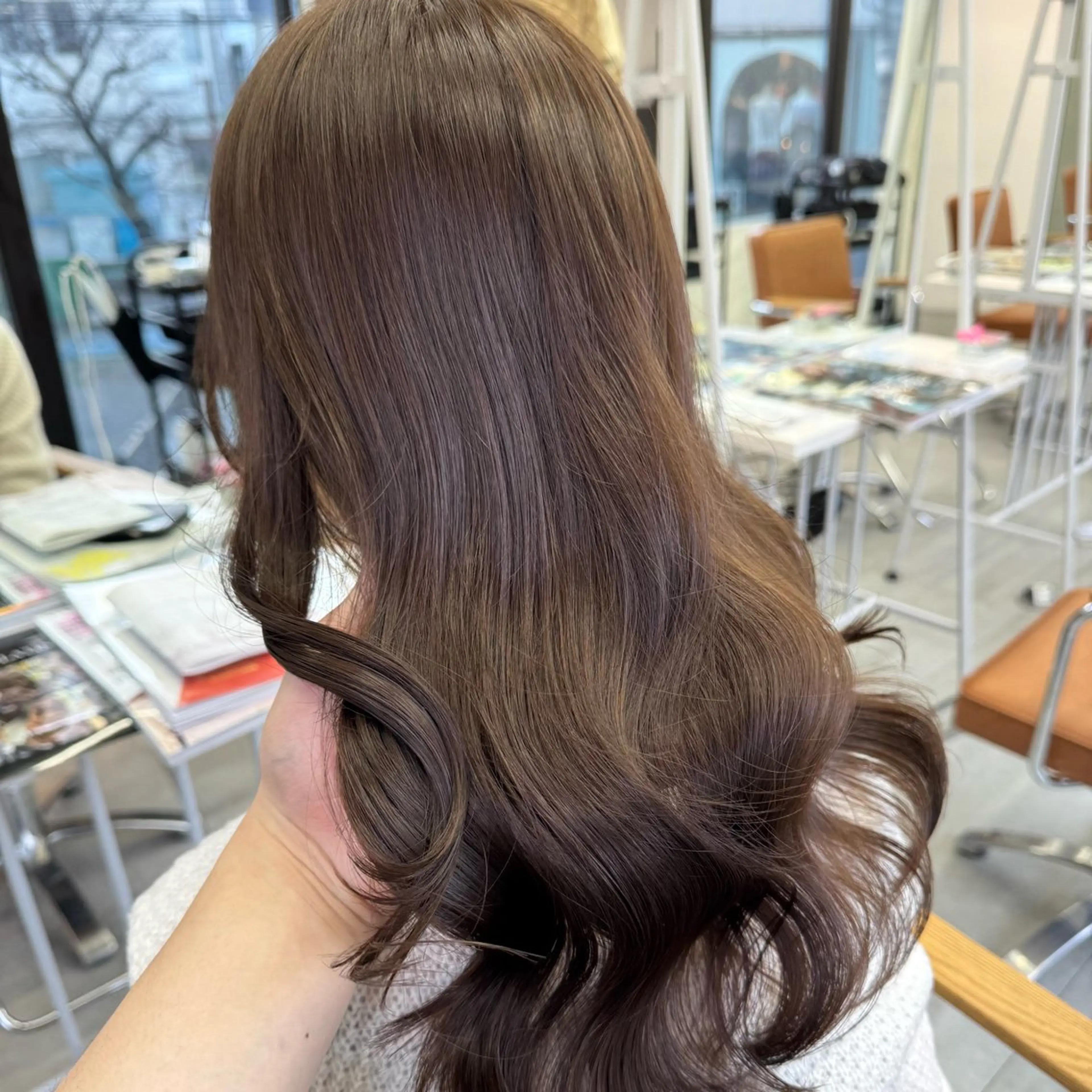 セミロング カラー ヘアアレンジ ヘアカラー ブリーチなしカラー /ベージュ/安形翔のヘアスタイル