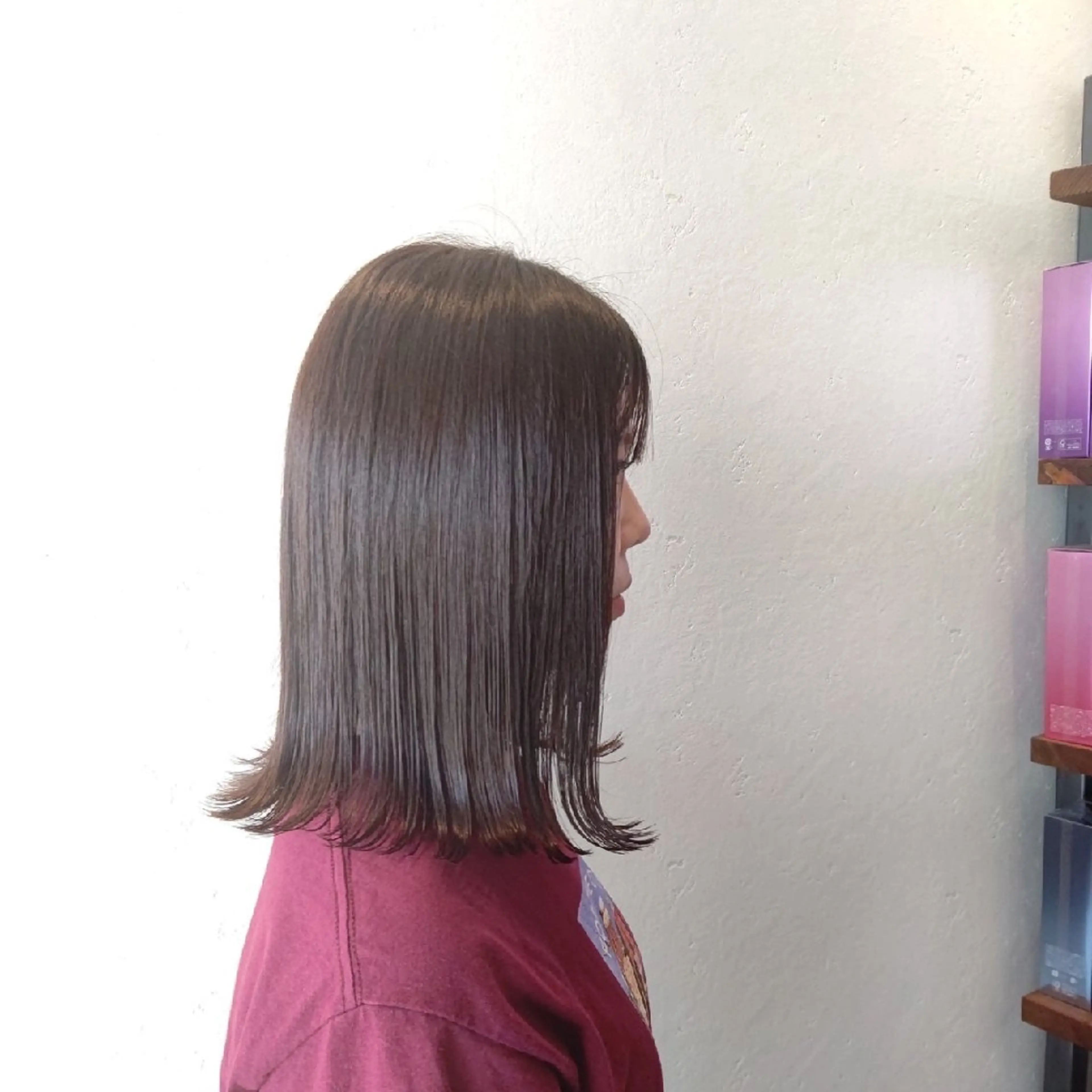 ミディアム カラー simon🩷半田 カットブリーチモデルのヘアスタイル