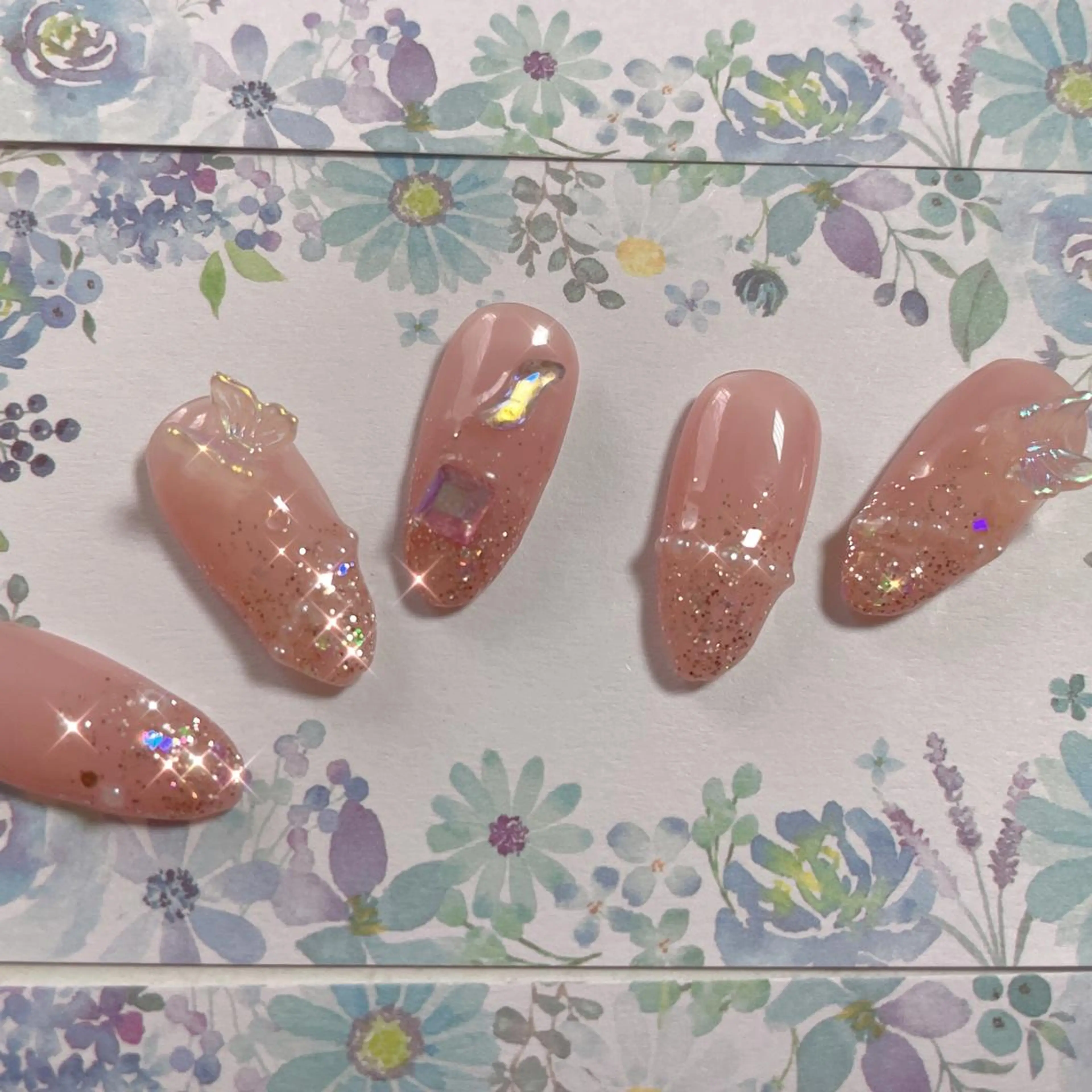 ネイル lucky シュウのネイルデザイン