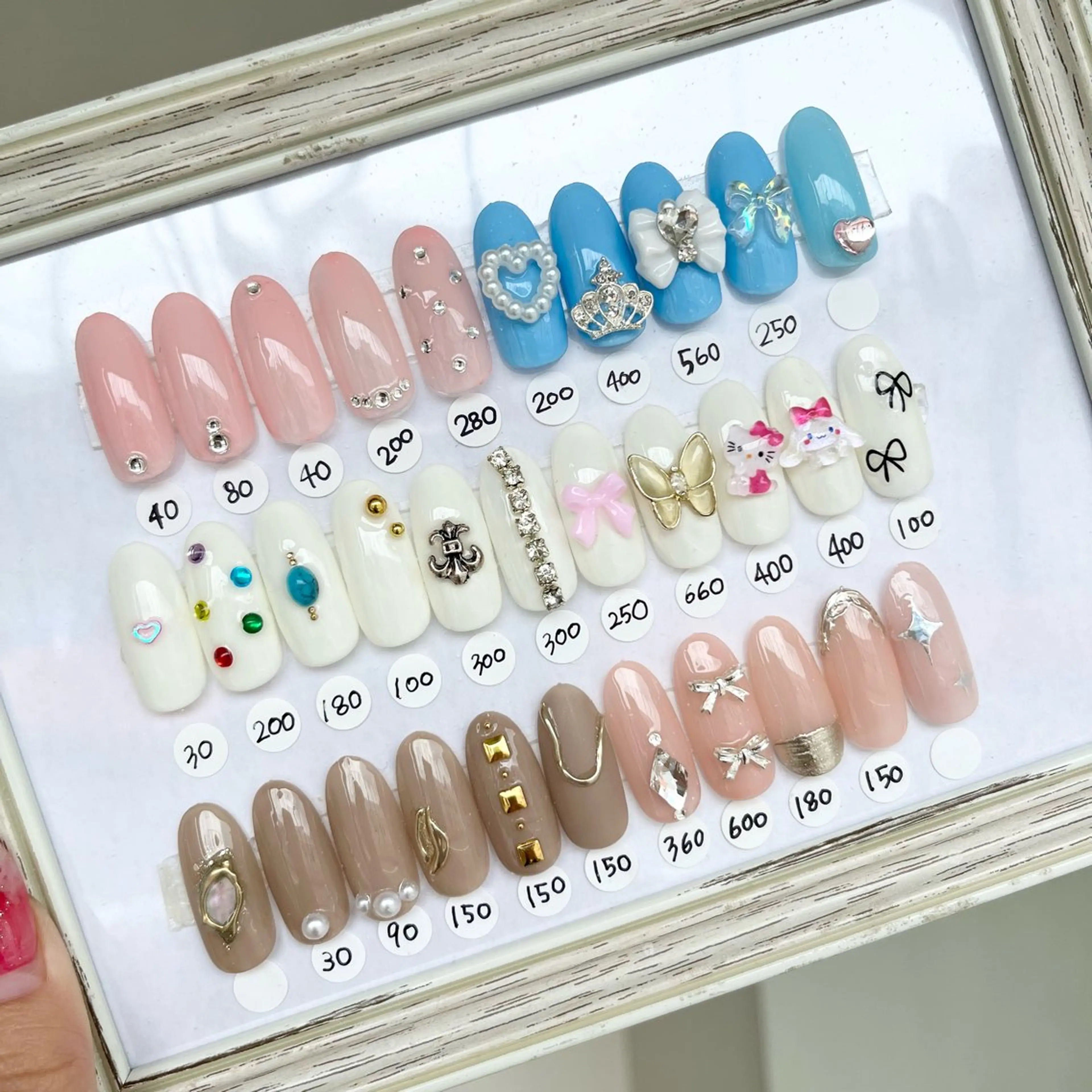 ネイル Allure小山店 Yukiのネイルデザイン
