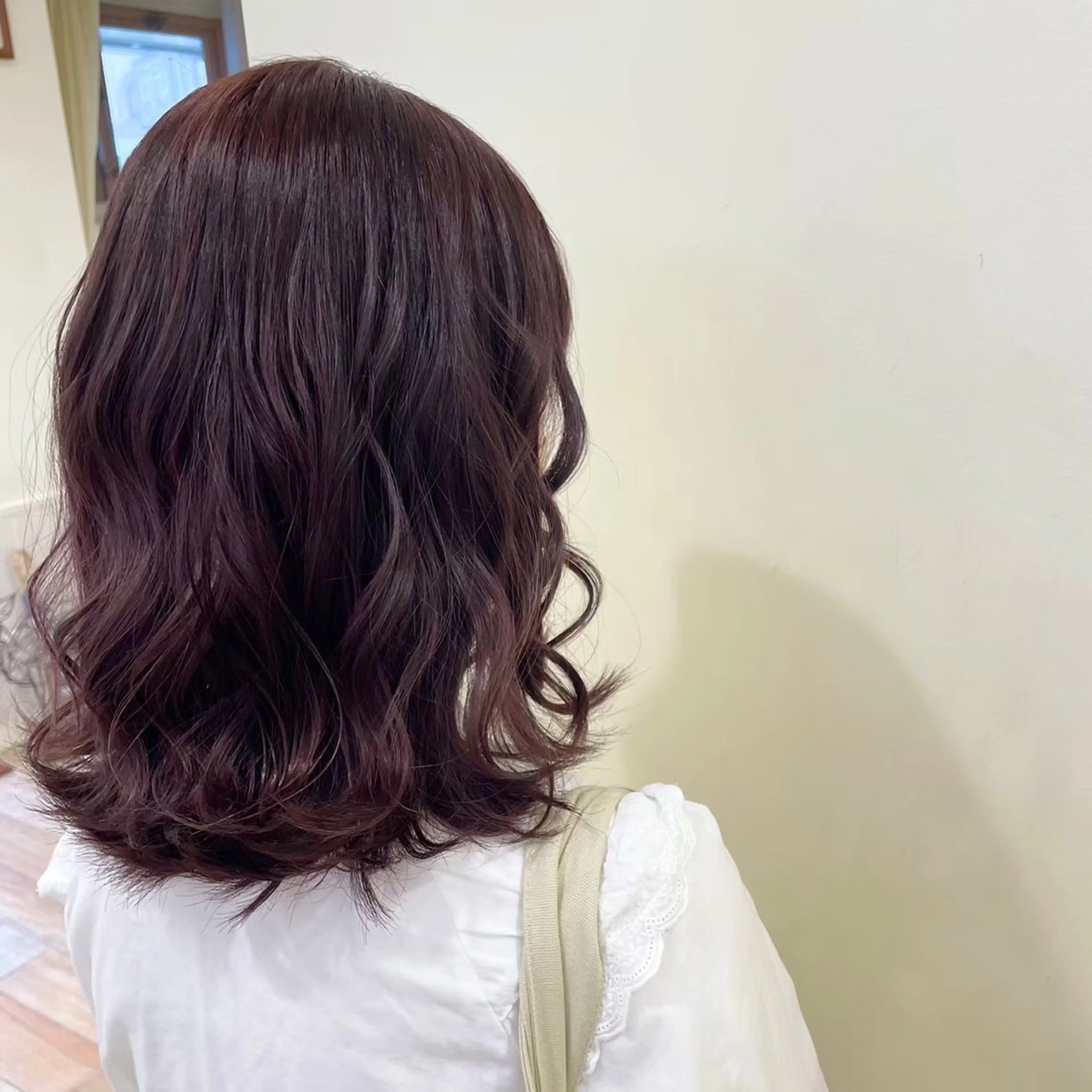 セミロング カラー ウルフレイヤー🐺 ヒナ🩶の眉毛・アイブロウイメージ