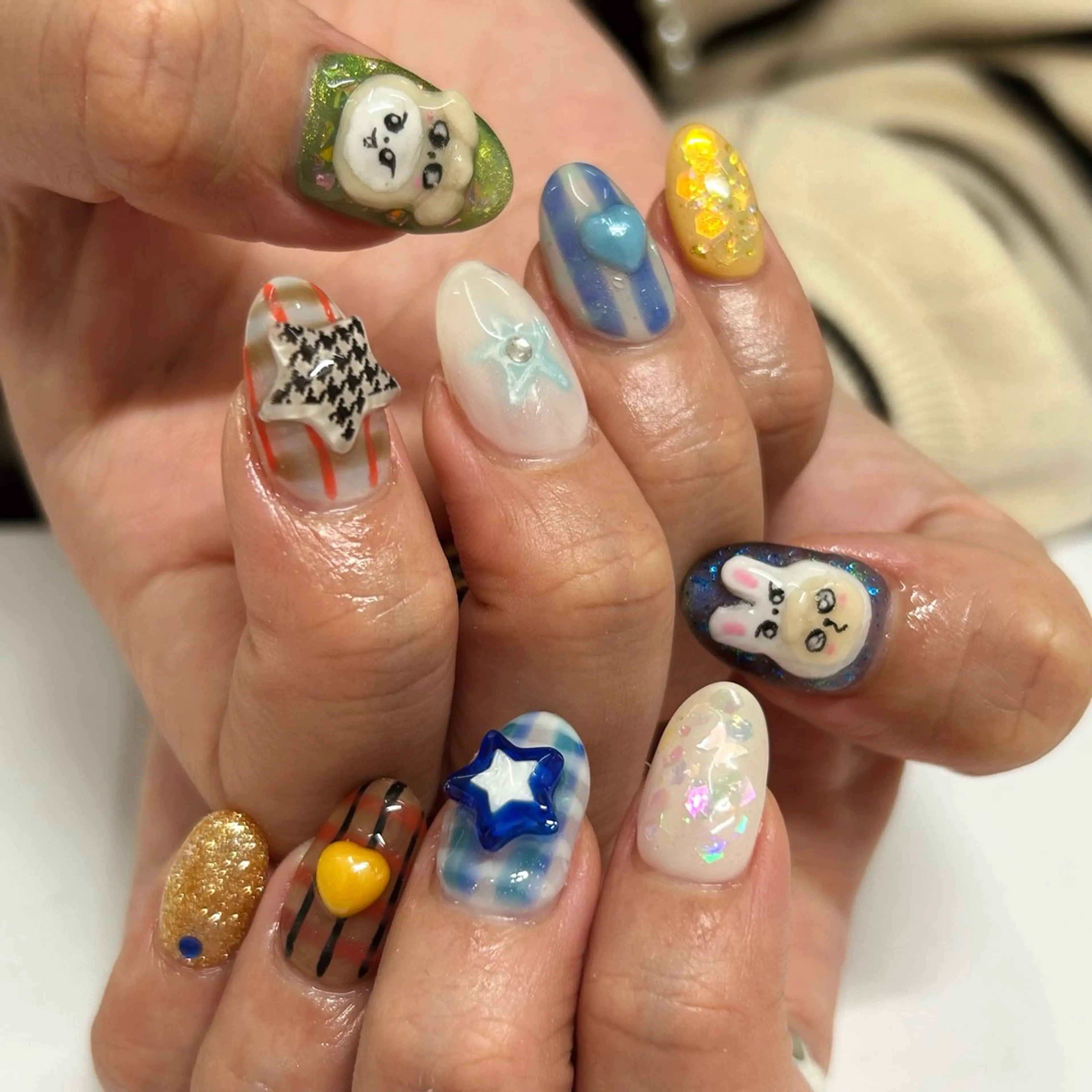 ネイル ハンドネイル プライベートネイルサロンone nail所属・one nail 【カラフル/個性派】のネイルデザイン