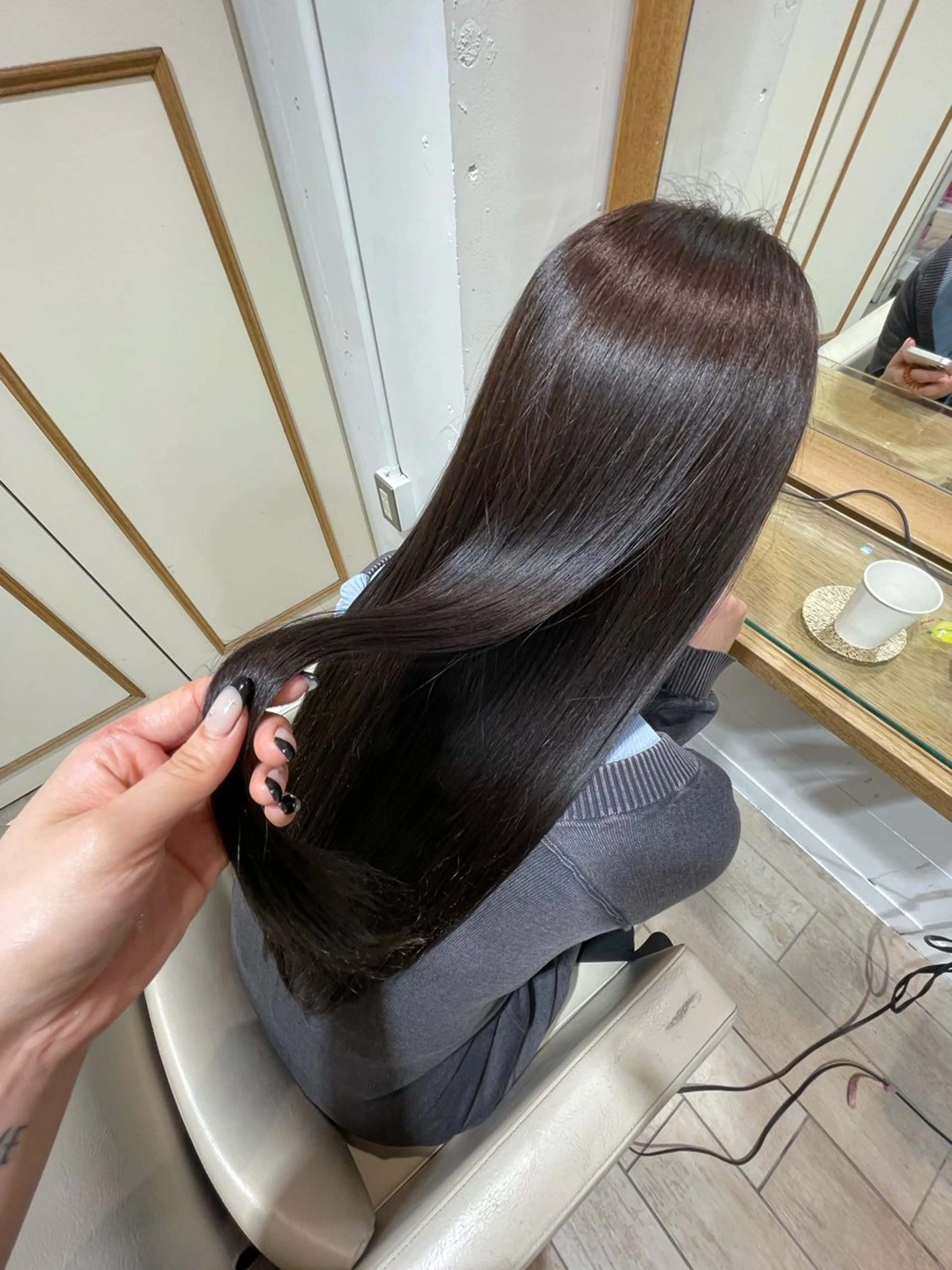 ロング カラー スズキ マリのヘアスタイル