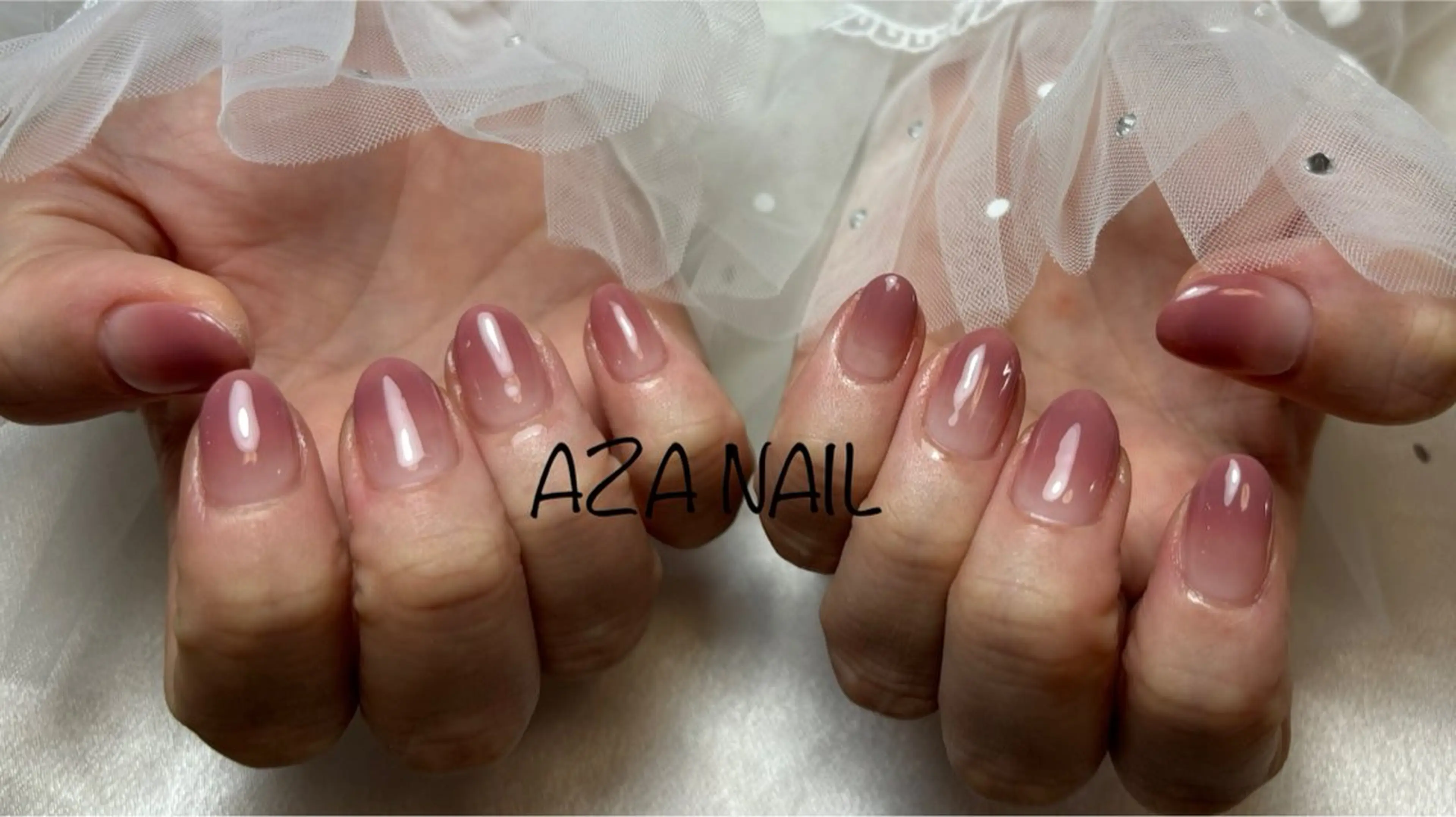 ネイル AZA NAILROOMのネイルデザイン