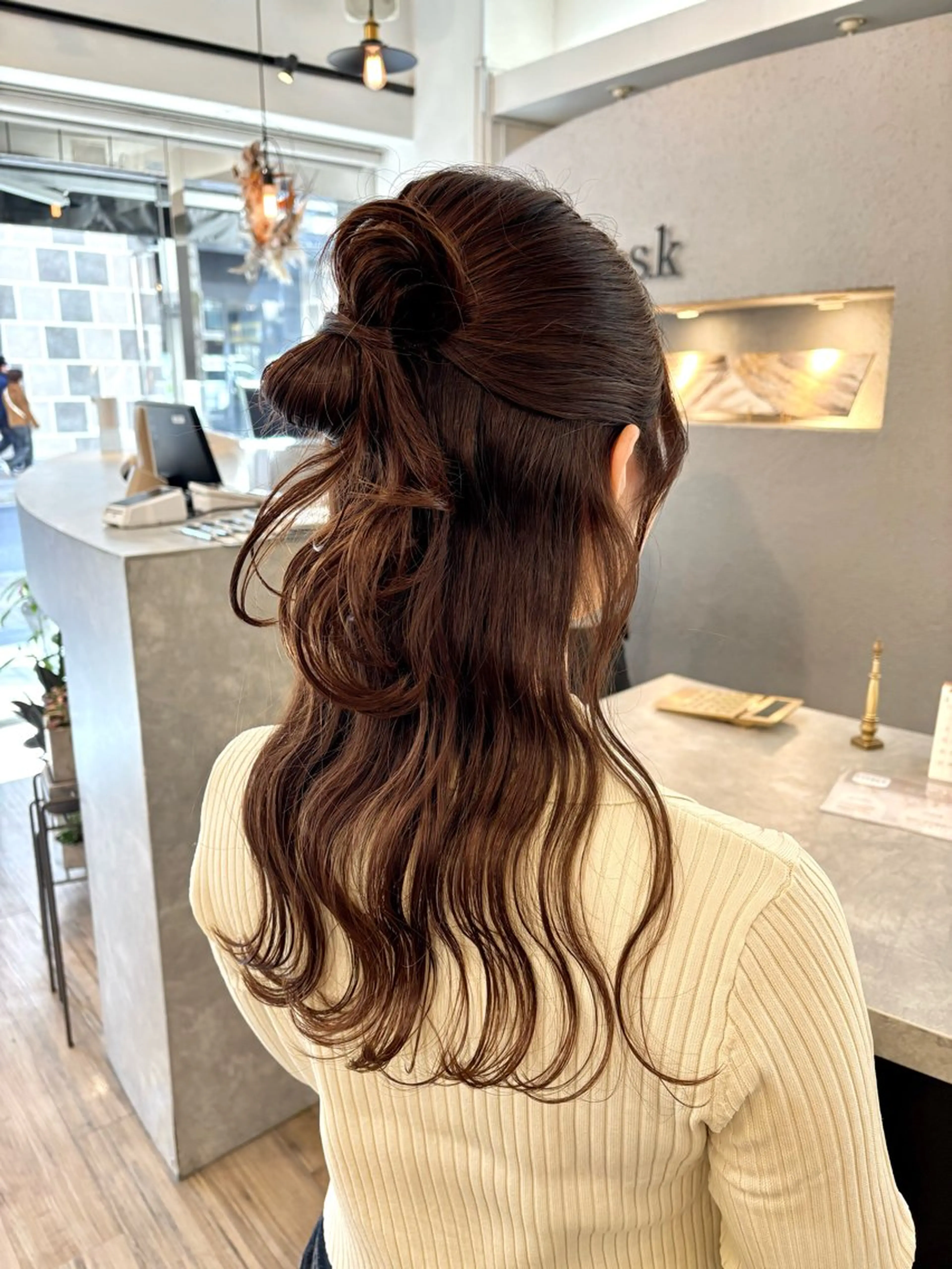 ロング ヘアアレンジ ヘアセット 🌿金子詩帆 🪄美髪縮毛矯正のヘアスタイル