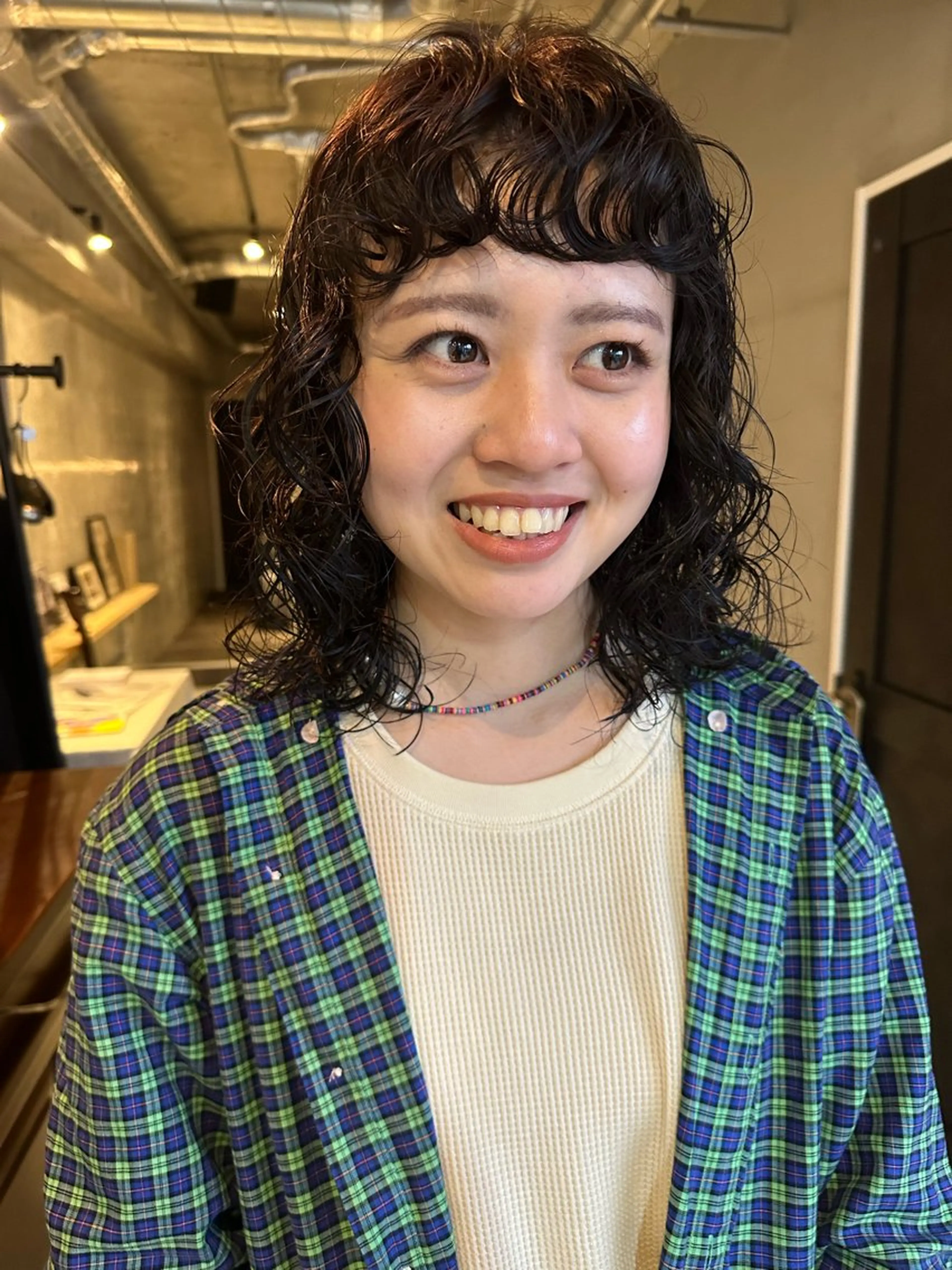 ミディアム カラー パーマ ミディアムパーマ カット ヘアカラー パーマ トリートメント 斎藤祐樹 /レイヤー/パーマのヘアスタイル