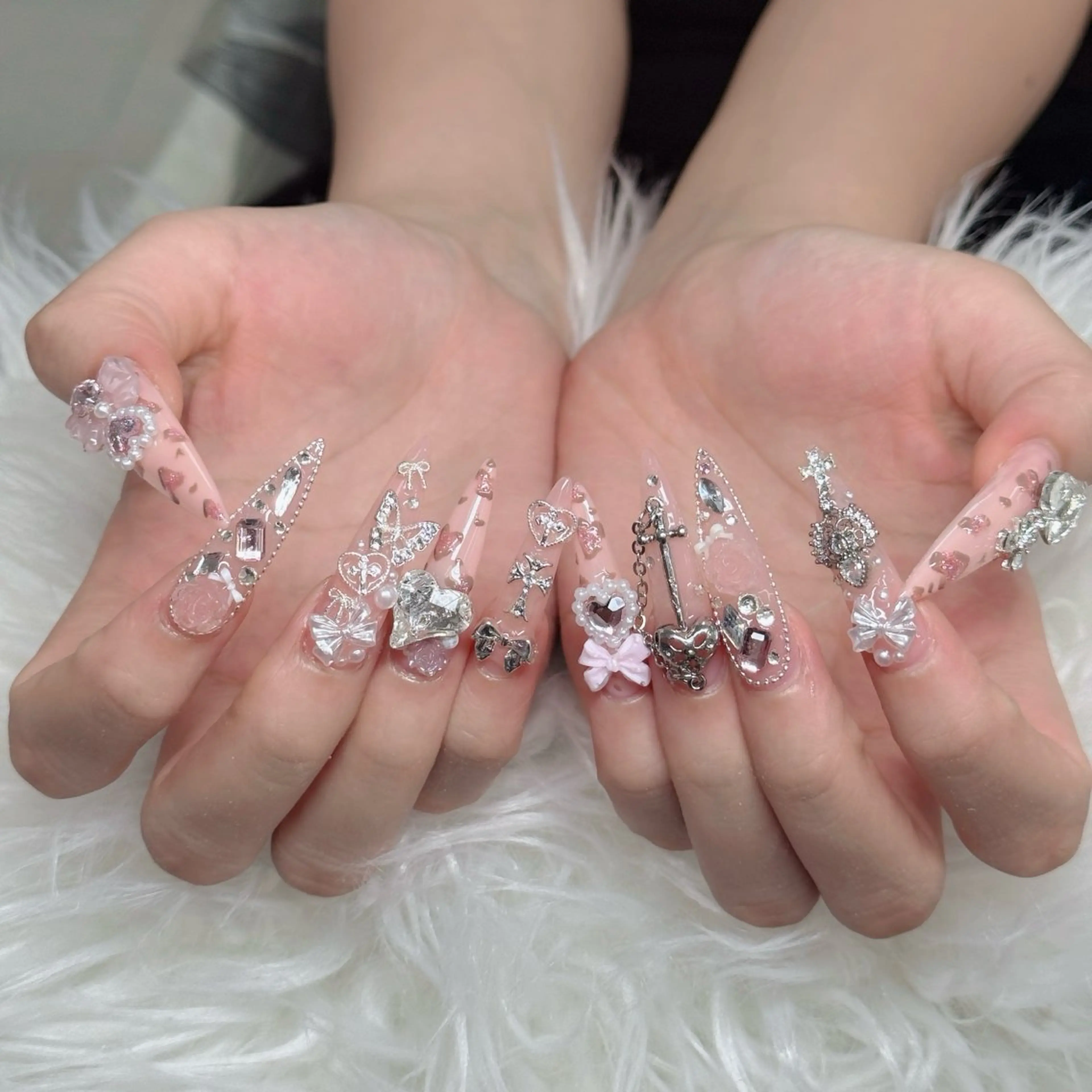 ネイル ロングネイル マグネットネイル リボン 夏ネイル スーパーロングネイル ハンドネイル Hani nailsalonのネイルデザイン