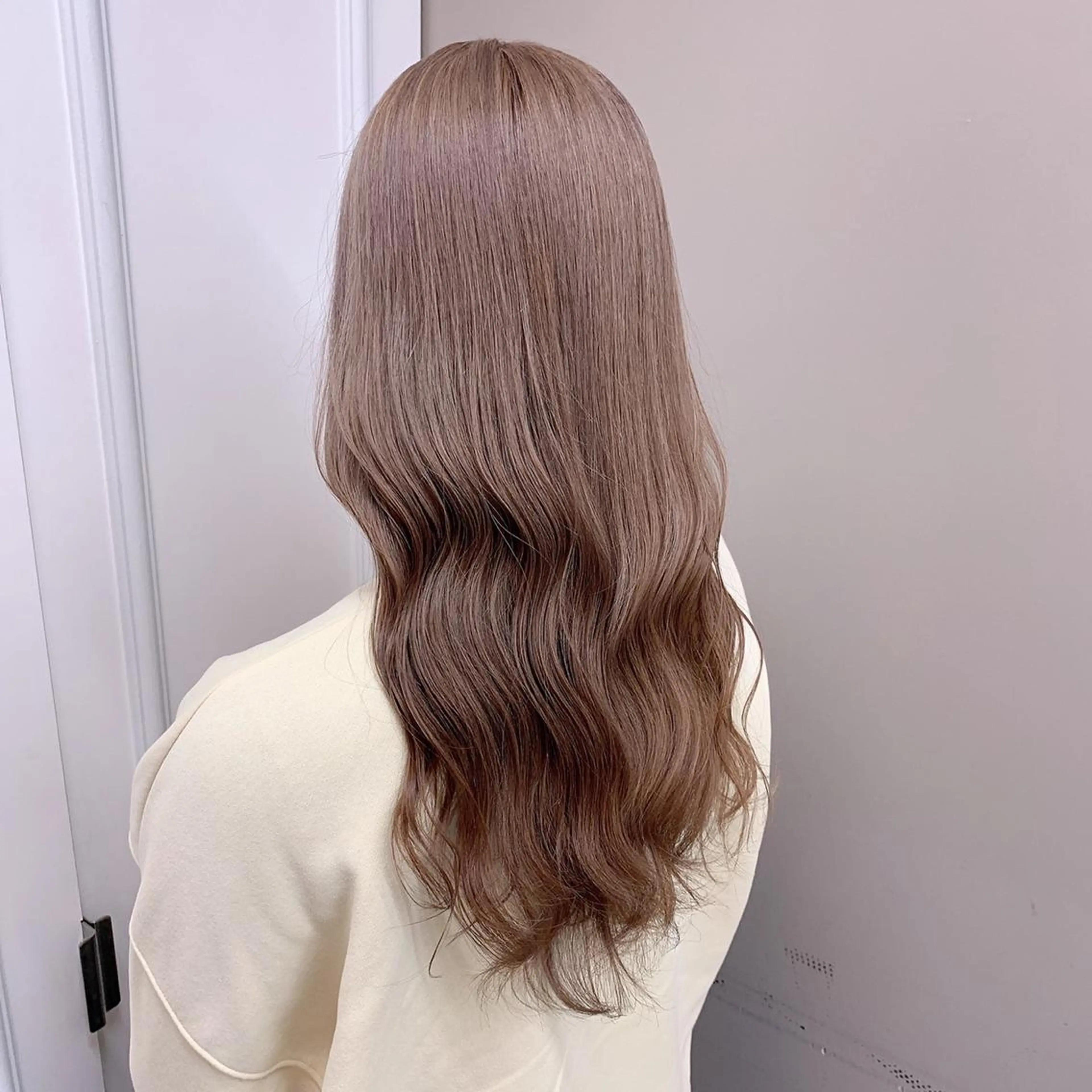 ロング ピンク・ベージュ🩰 カラー🫧とらのヘアスタイル