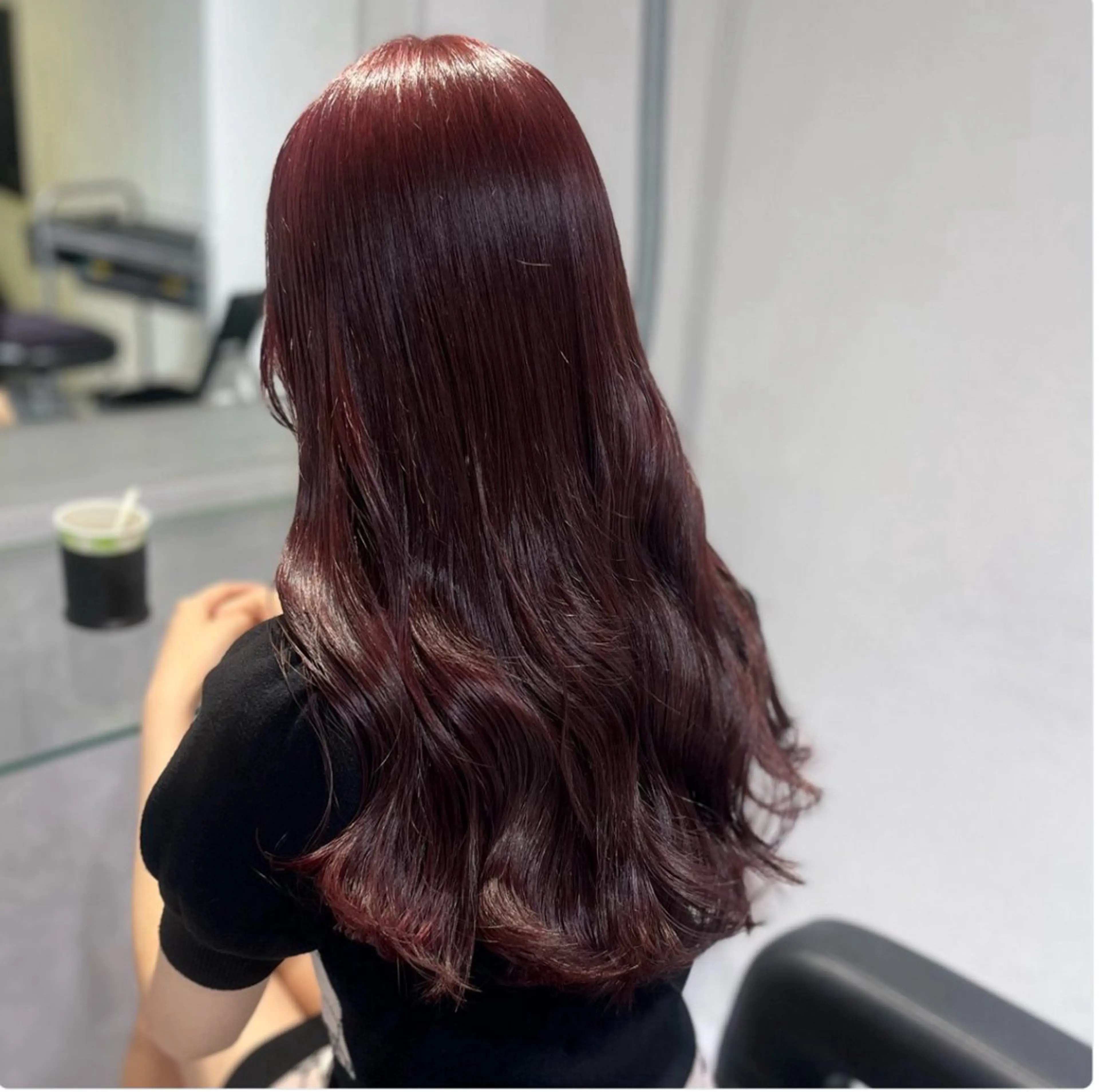 ロング カラー 🫧うる艶トレンド 🫧透明感カラーのヘアスタイル