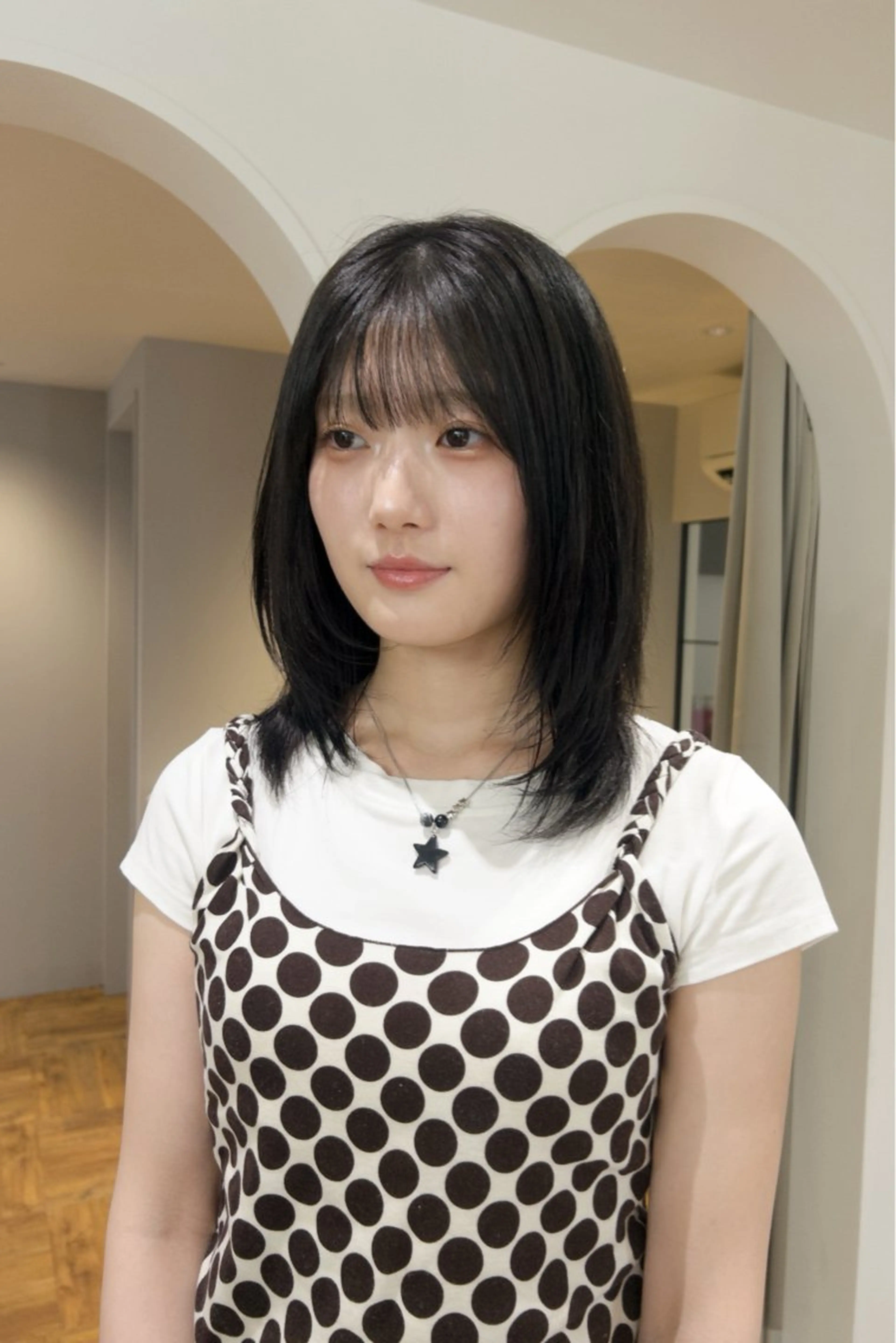 ミディアム カラー カット ヘアカラー Lomalia Moemiのヘアスタイル