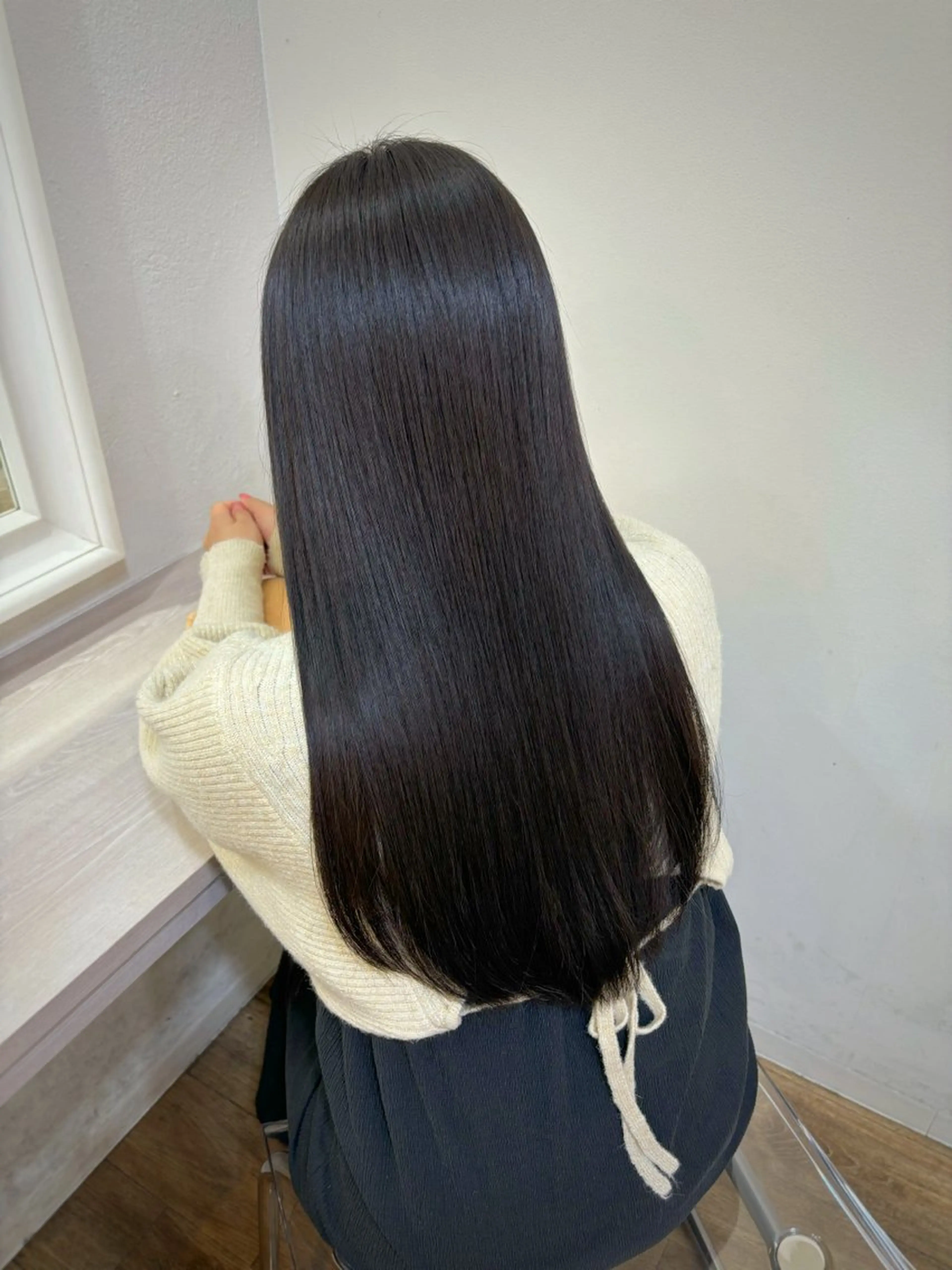 ロング カラー 透明感カラー オリーブグレー 縮毛矯正 酸性ストレート ヘアカラー 縮毛矯正 ブリーチなしベージュ 特化 松村 茶屋町のヘアスタイル