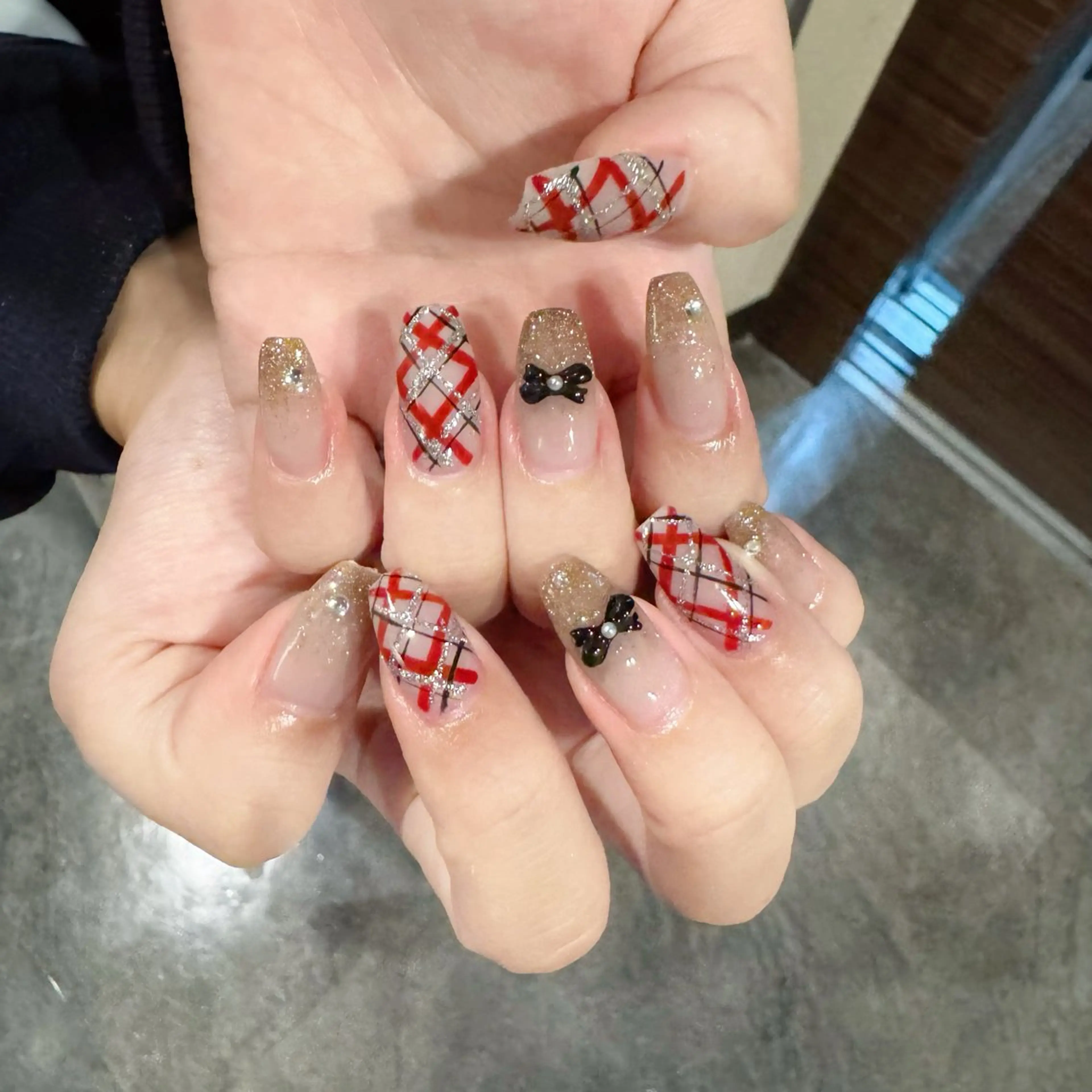 ネイル ハンドネイル ハンドケア いちご chan novaのネイルデザイン