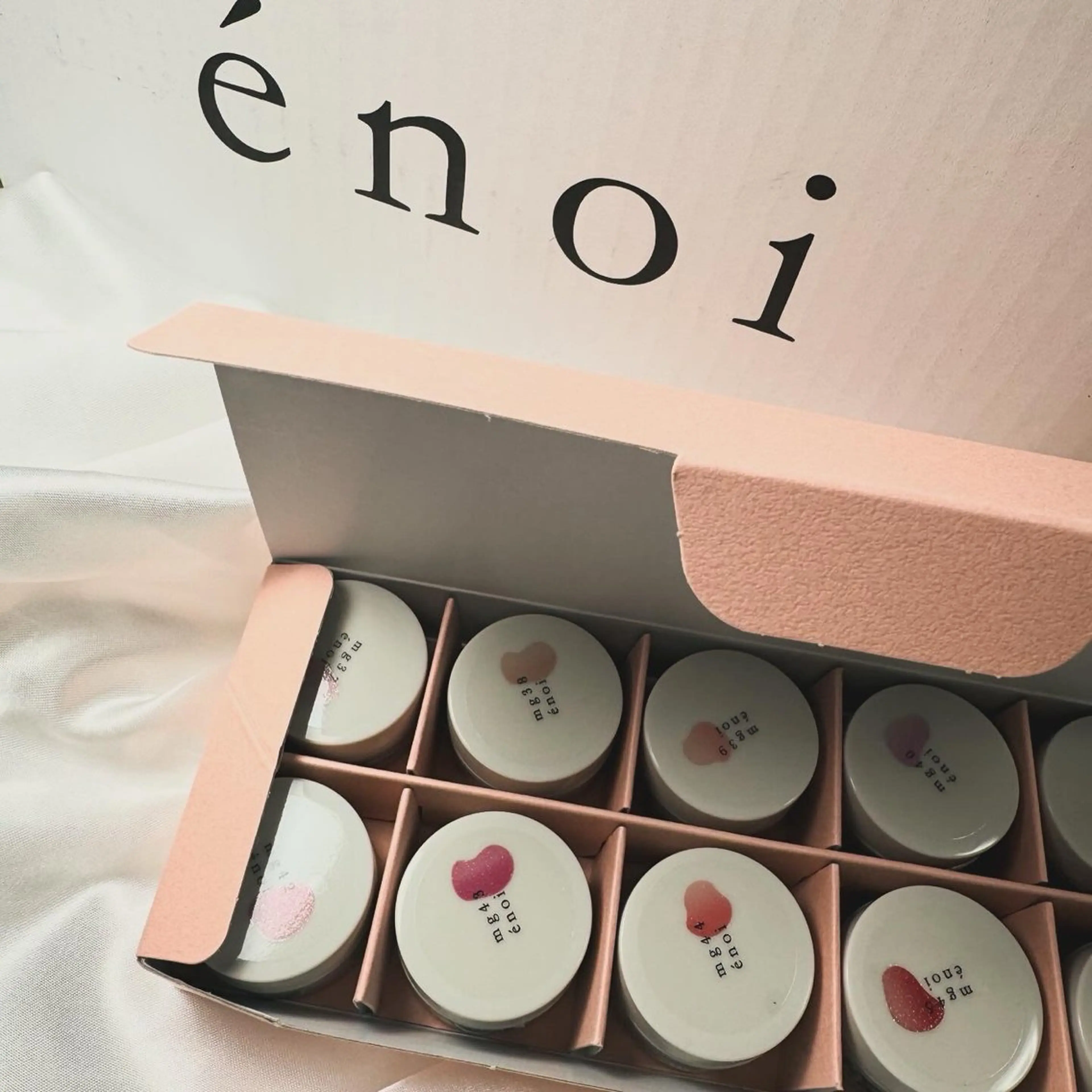 ネイル ジェルネイル マグネットネイル 持ち込み パラジェル 春ネイル ハンドネイル flowers nailのネイルデザイン
