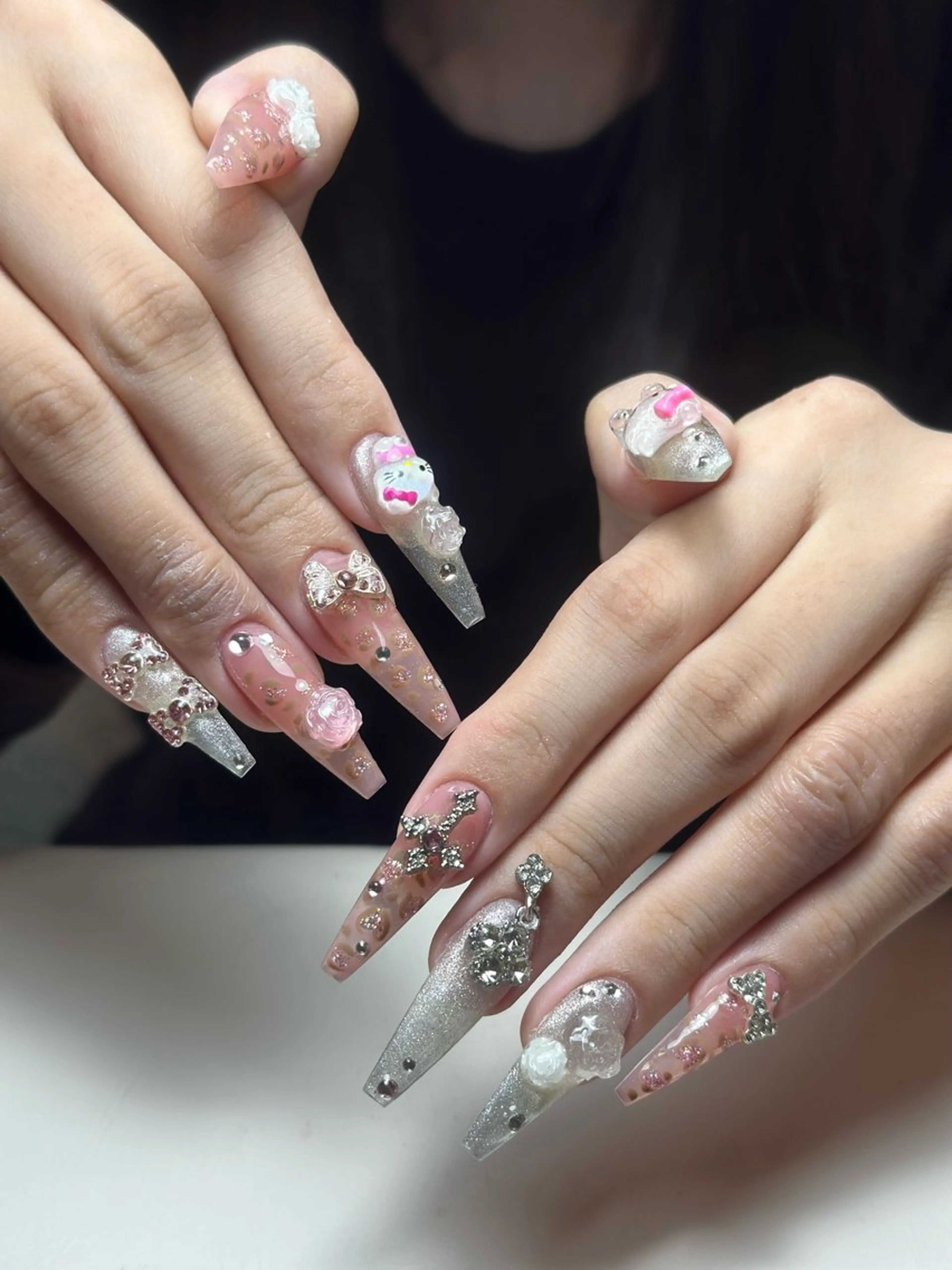 ネイル アートネイル 成人式 ジェルネイル ニュアンスネイル 夏ネイル ハンドネイル Nienail_ Luxeのネイルデザイン