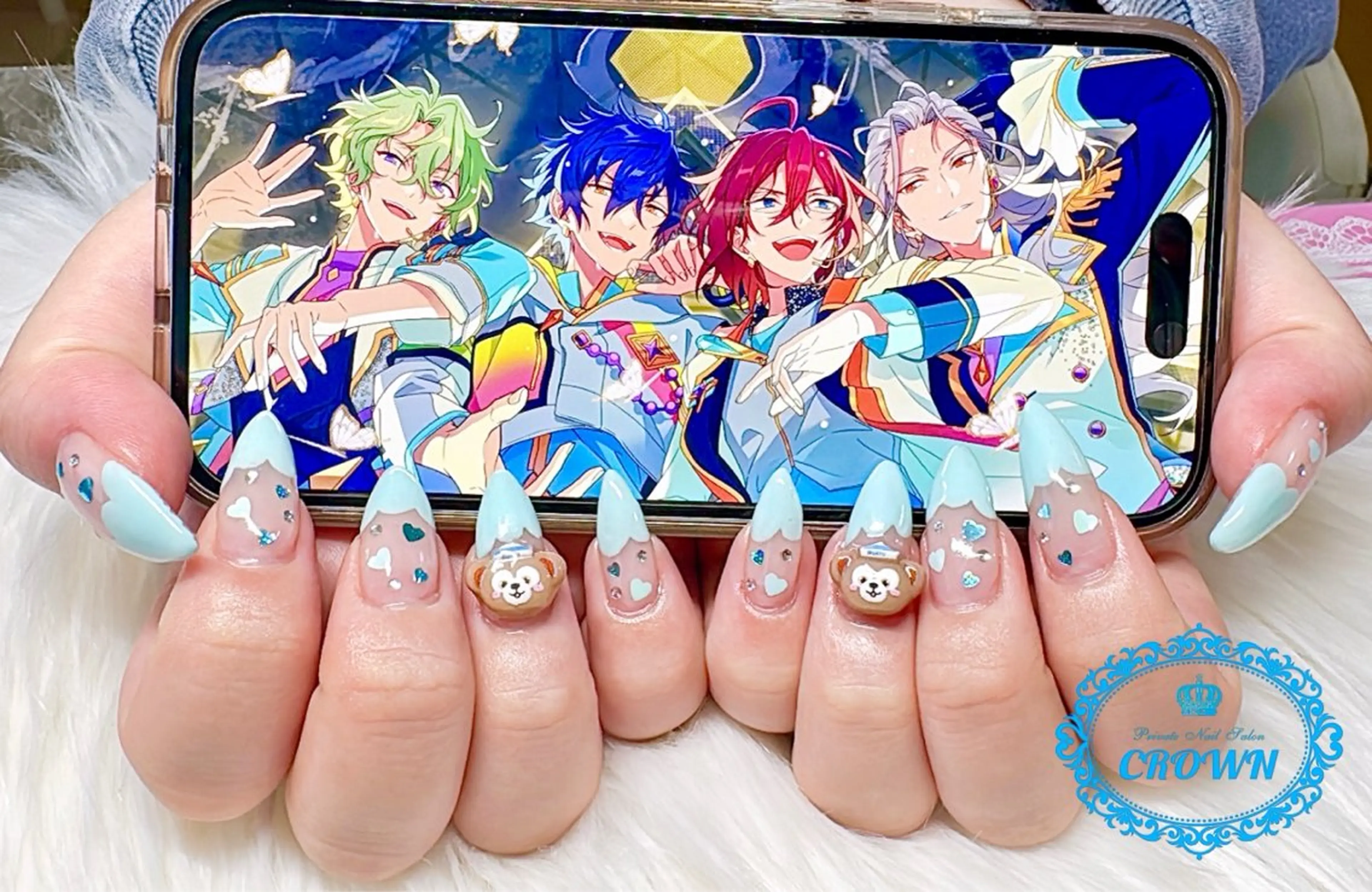 ネイル CROWN プライベートサロンのネイルデザイン