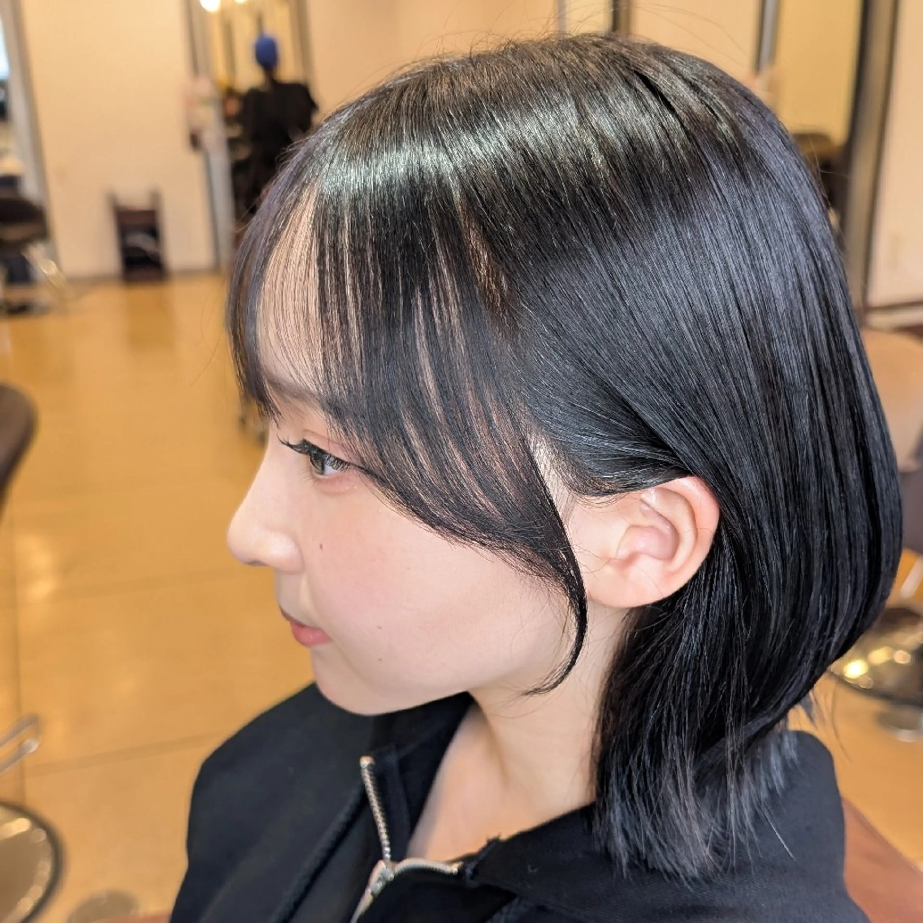 ミディアム 顔周りカット 彩桜/艶カラー/ ショート/顔周りෆのヘアスタイル