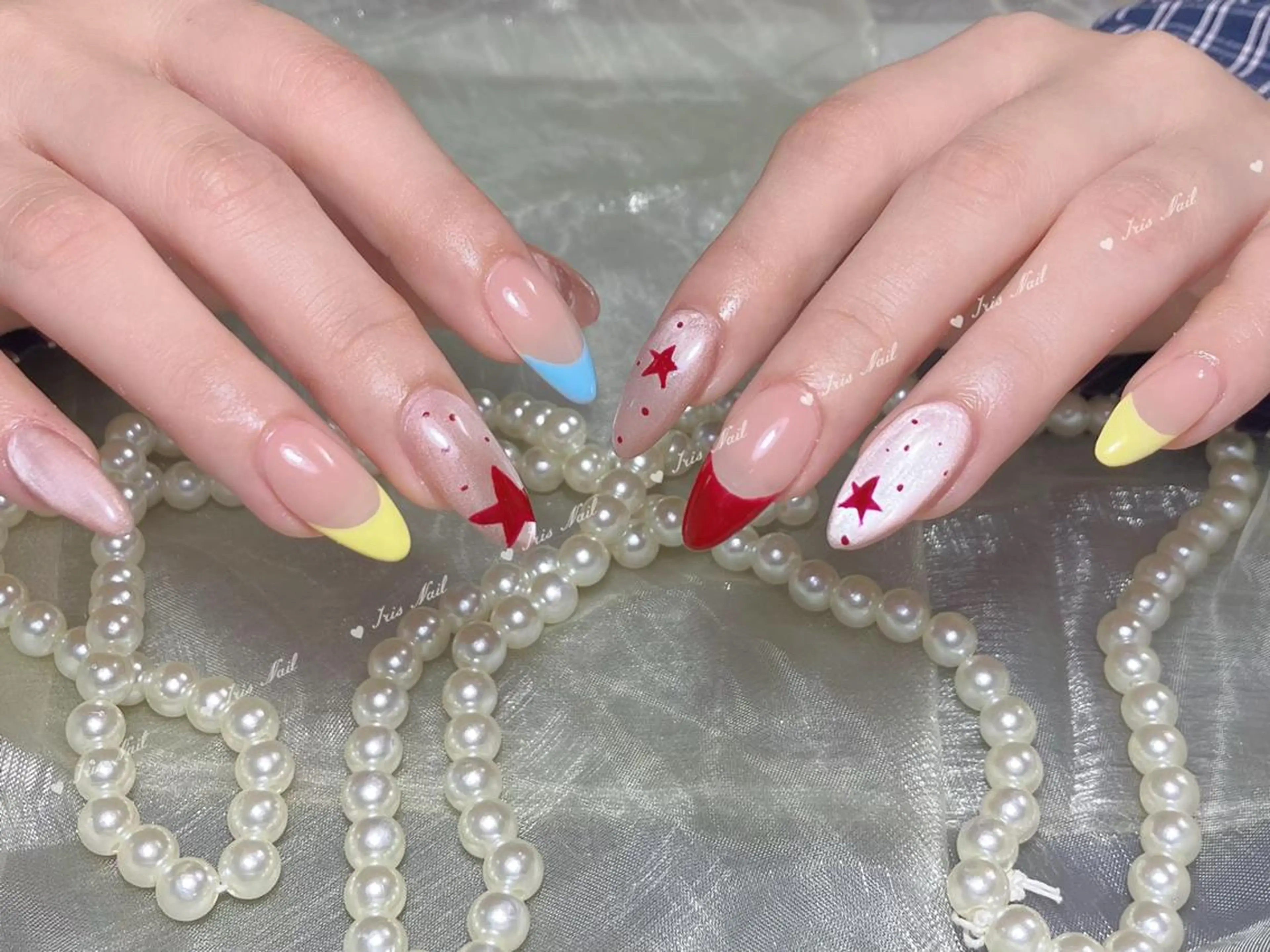 ネイル アートネイル チークネイル フレンチネイル ジェルネイル ホログラムネイル ハンドネイル ハンドケア IRIS NAIL大塚のネイルデザイン