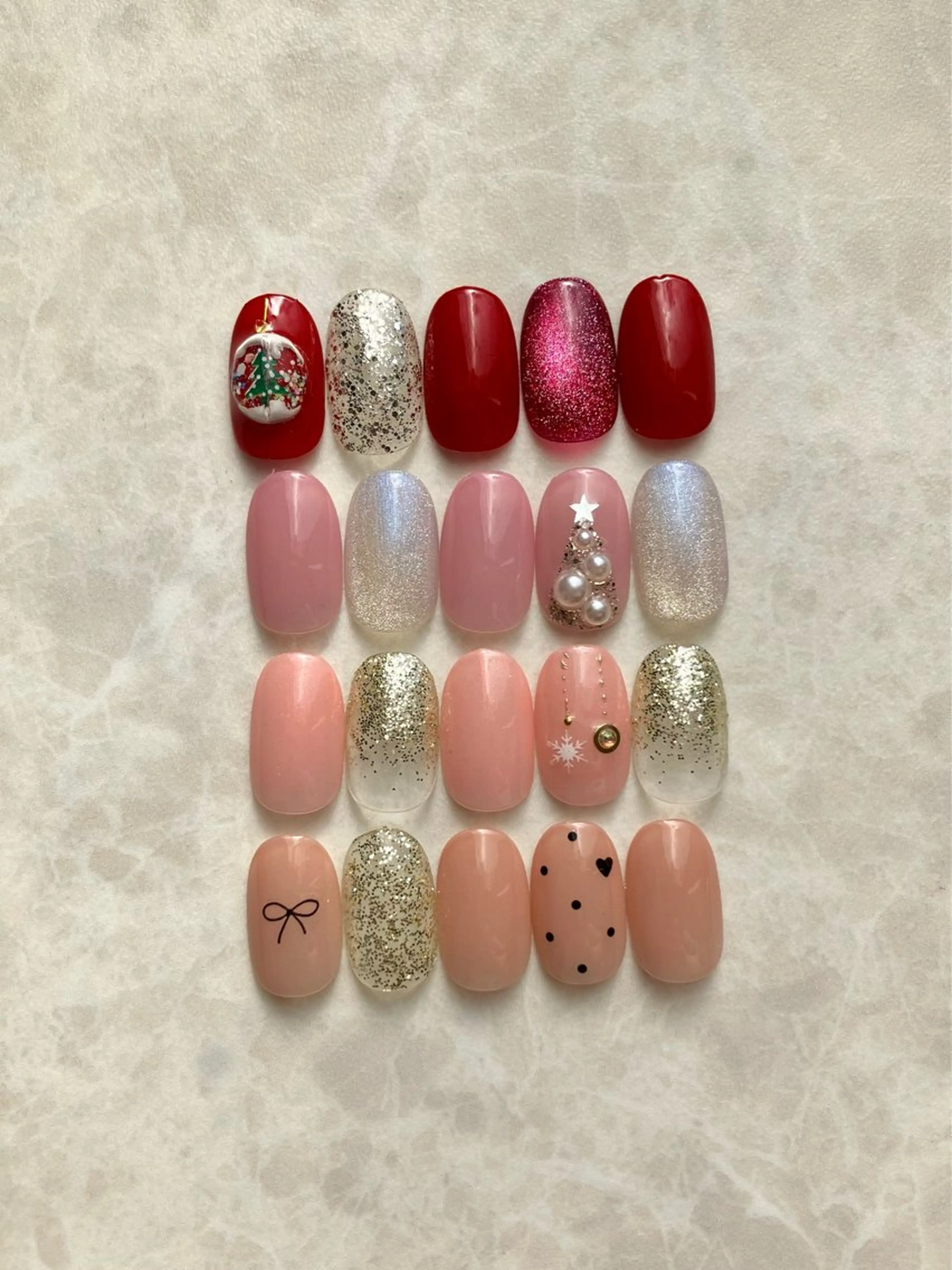 apricot nailのネイルデザイン
