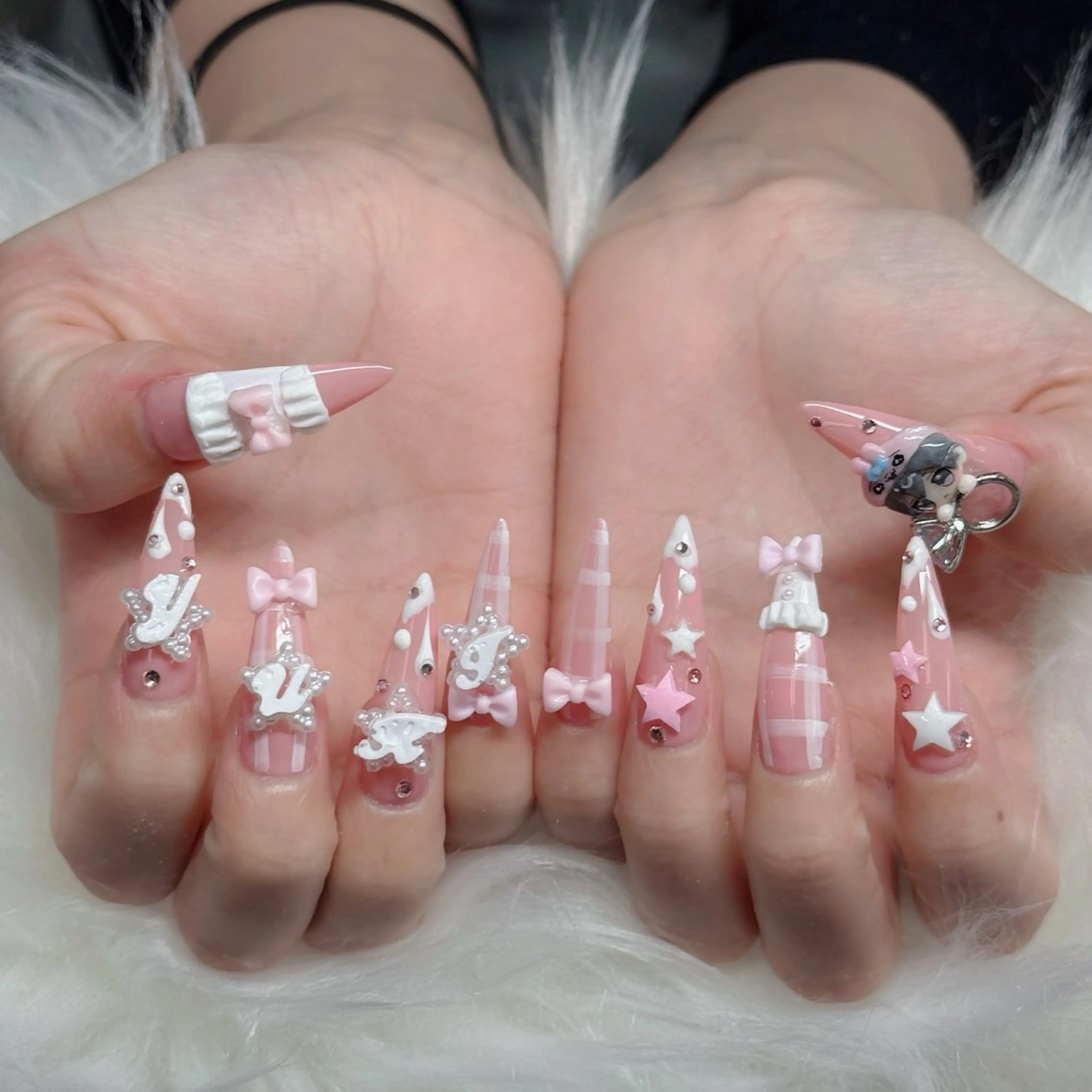 ネイル フットネイル フレンチネイル グラデーション 韓国ネイル ロングネイル Hani Nail Salonのネイルデザイン