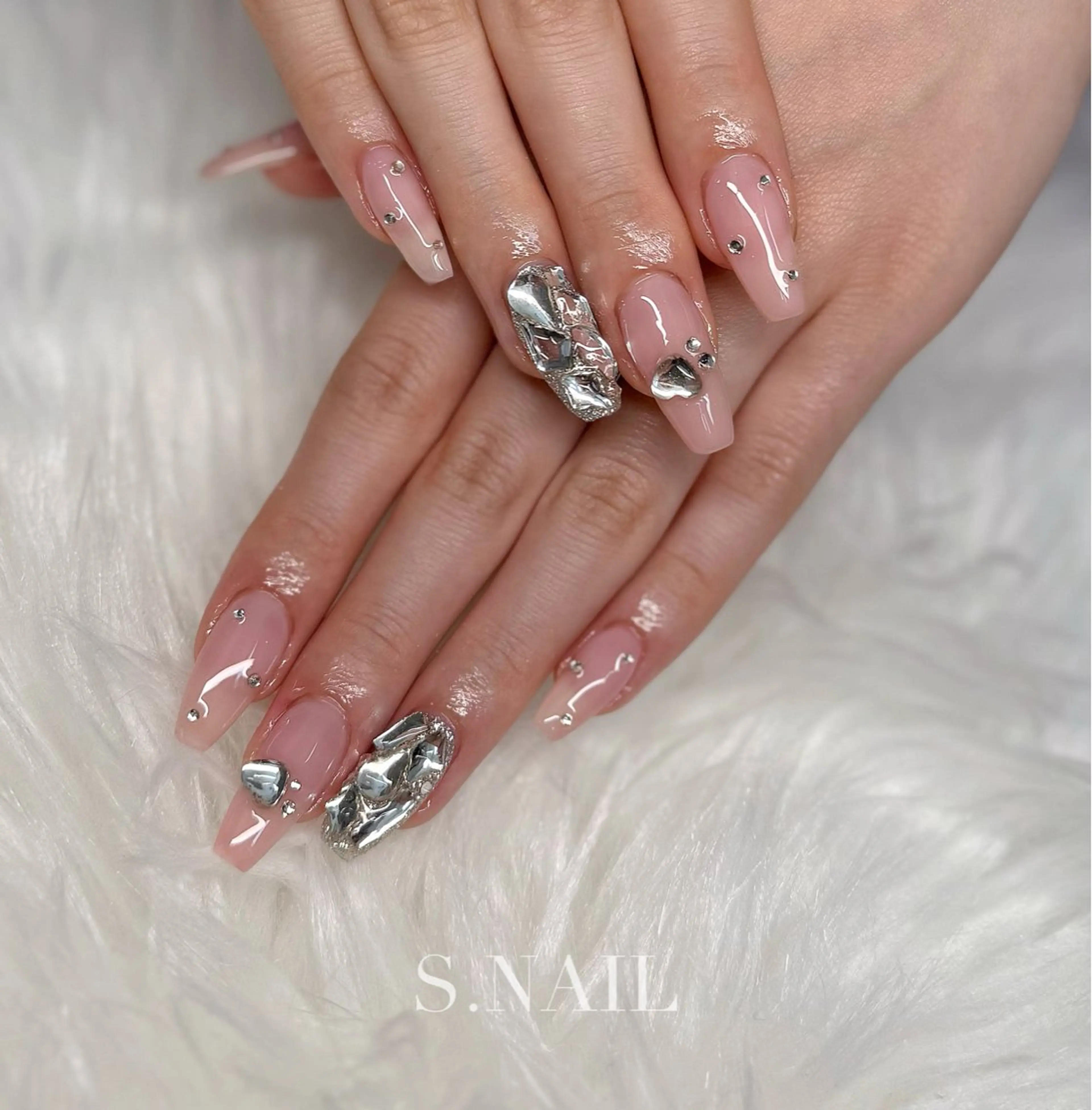 ネイル 持ち込み ハンドネイル S♡NAIL所属・S.NAIL Suuのネイルデザイン