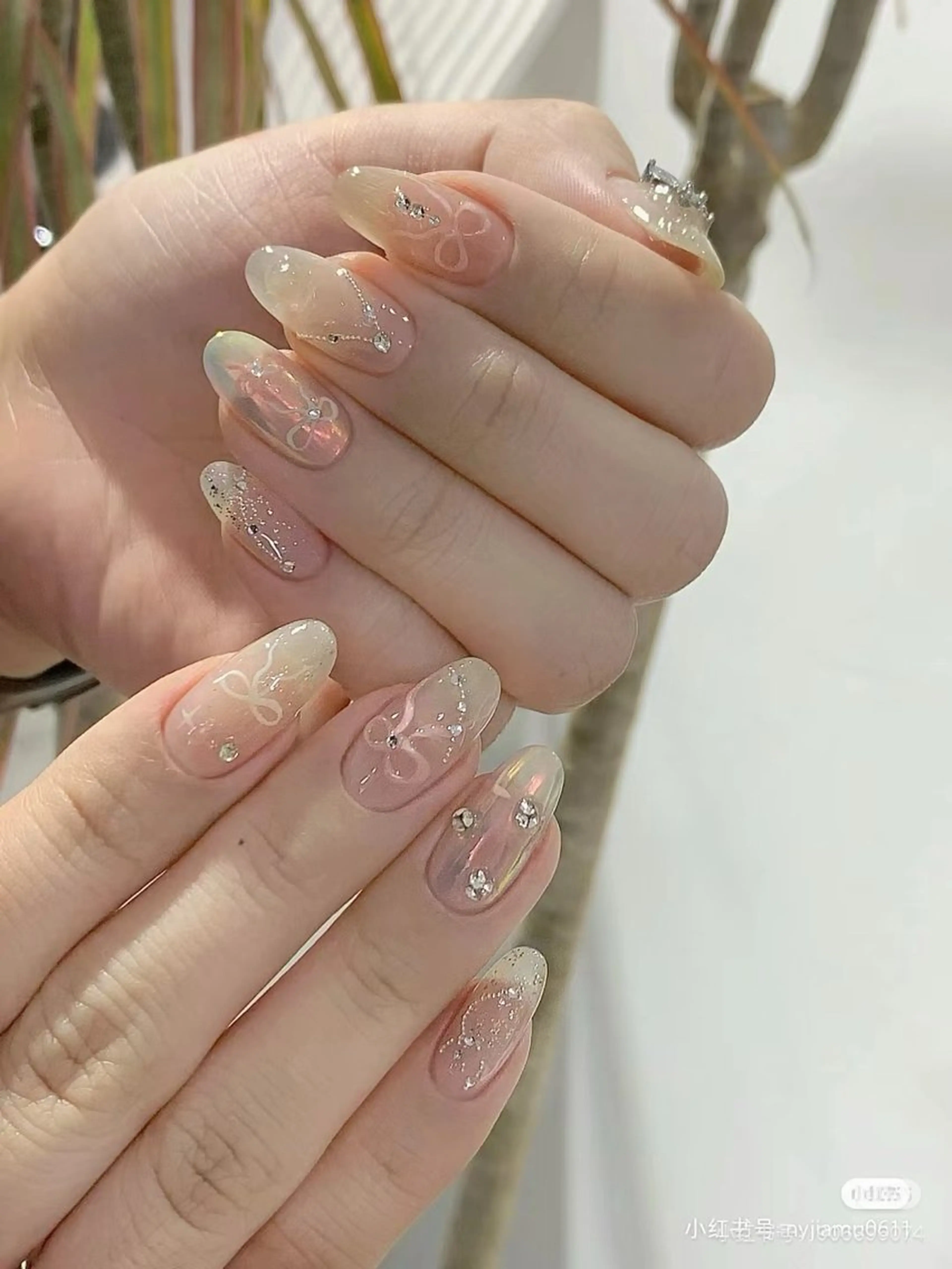ネイル ラメ(グリッター) ピンク リボン ハンドネイル ハンドケア DarkHoney 池袋店のネイルデザイン