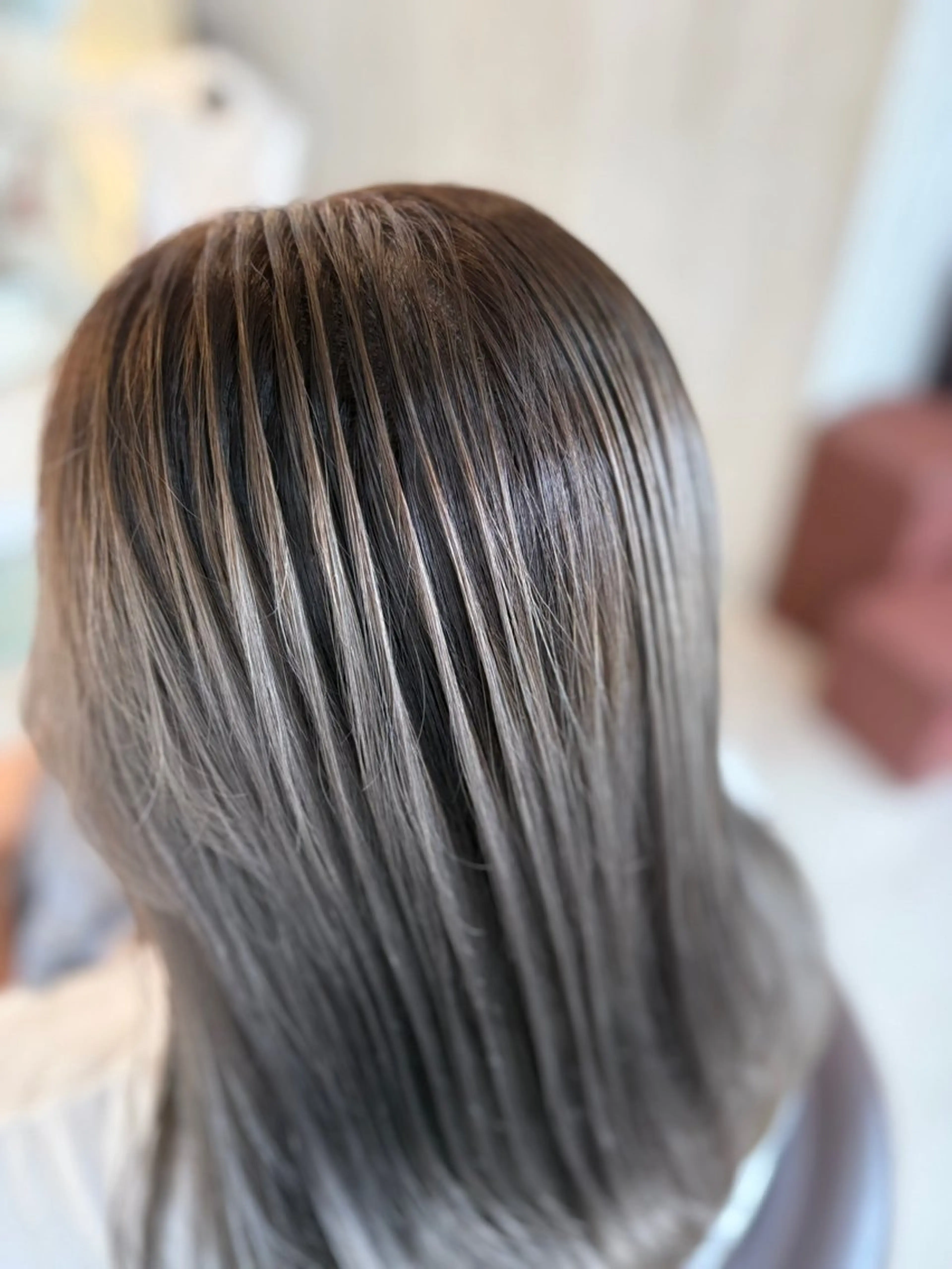 セミロング ヘアカラー トリートメント 💖縮毛矯正 💖　MISAKIのヘアスタイル