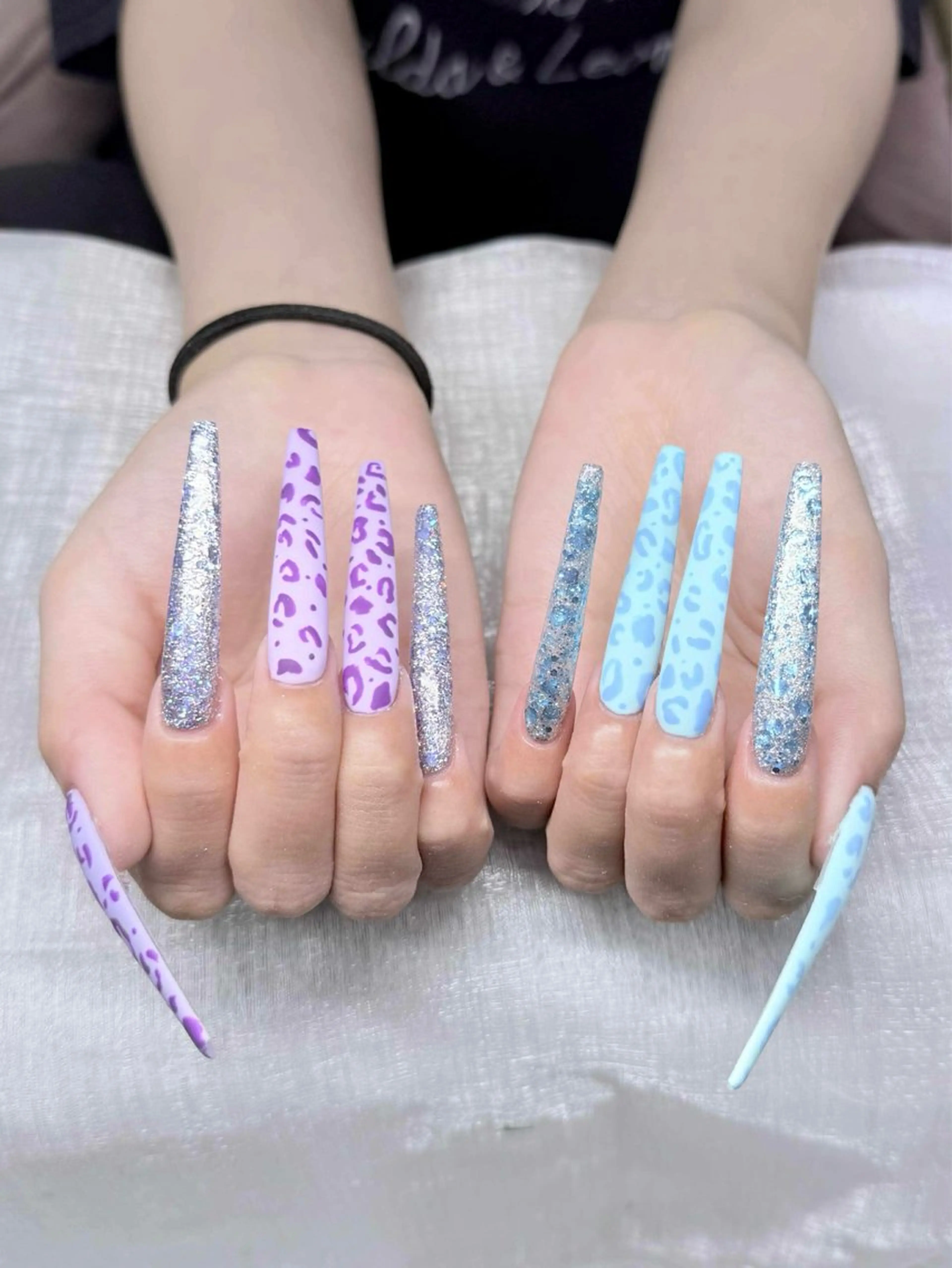 ネイル 長さ出し グラデーション キラキラネイル マグネットネイル ニュアンスネイル ハンドネイル Lee Nails チップ長さだし専門店のネイルデザイン