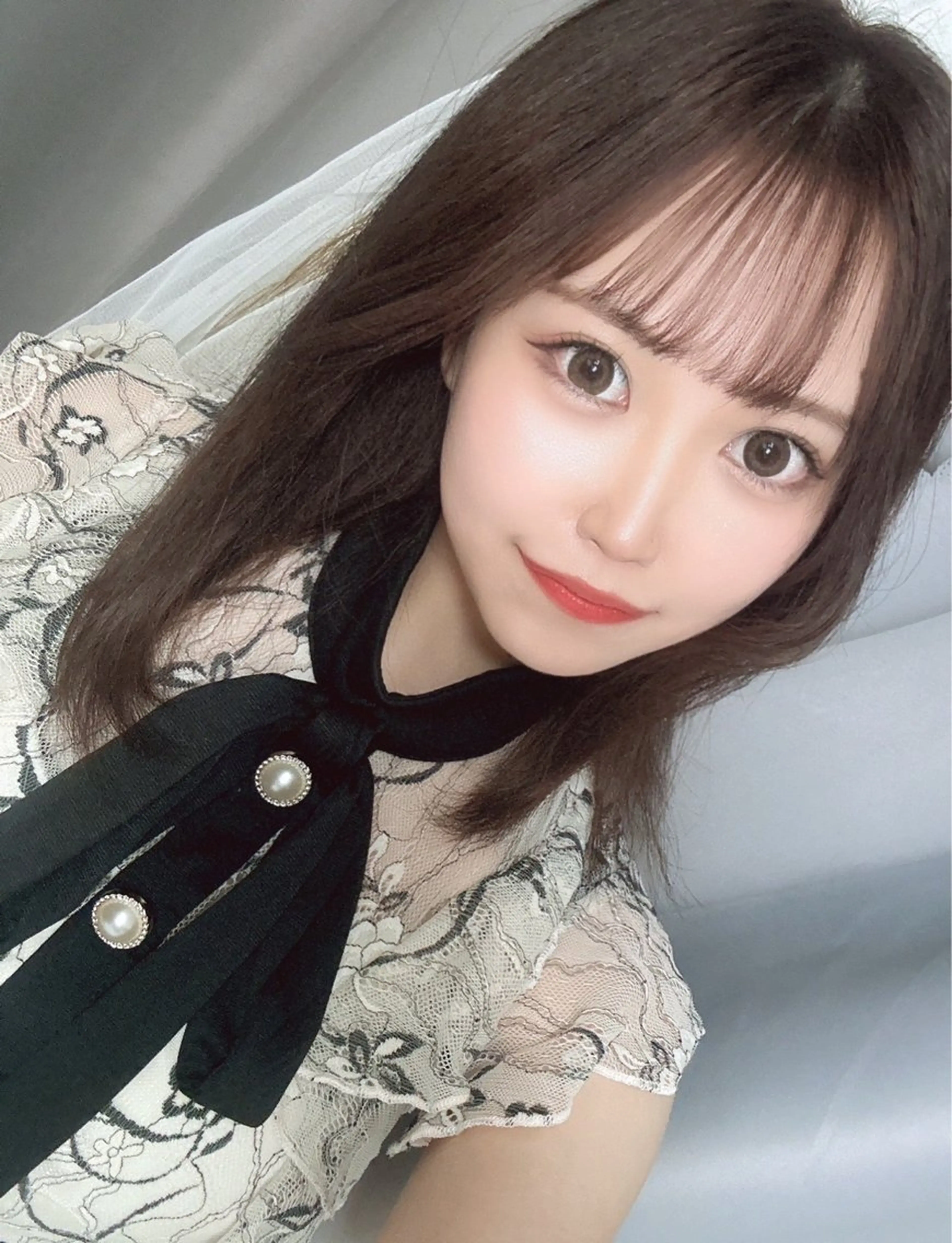 ミディアム ヘアカラー 韓国ヘア×ハイトーン AYA💫のヘアスタイル