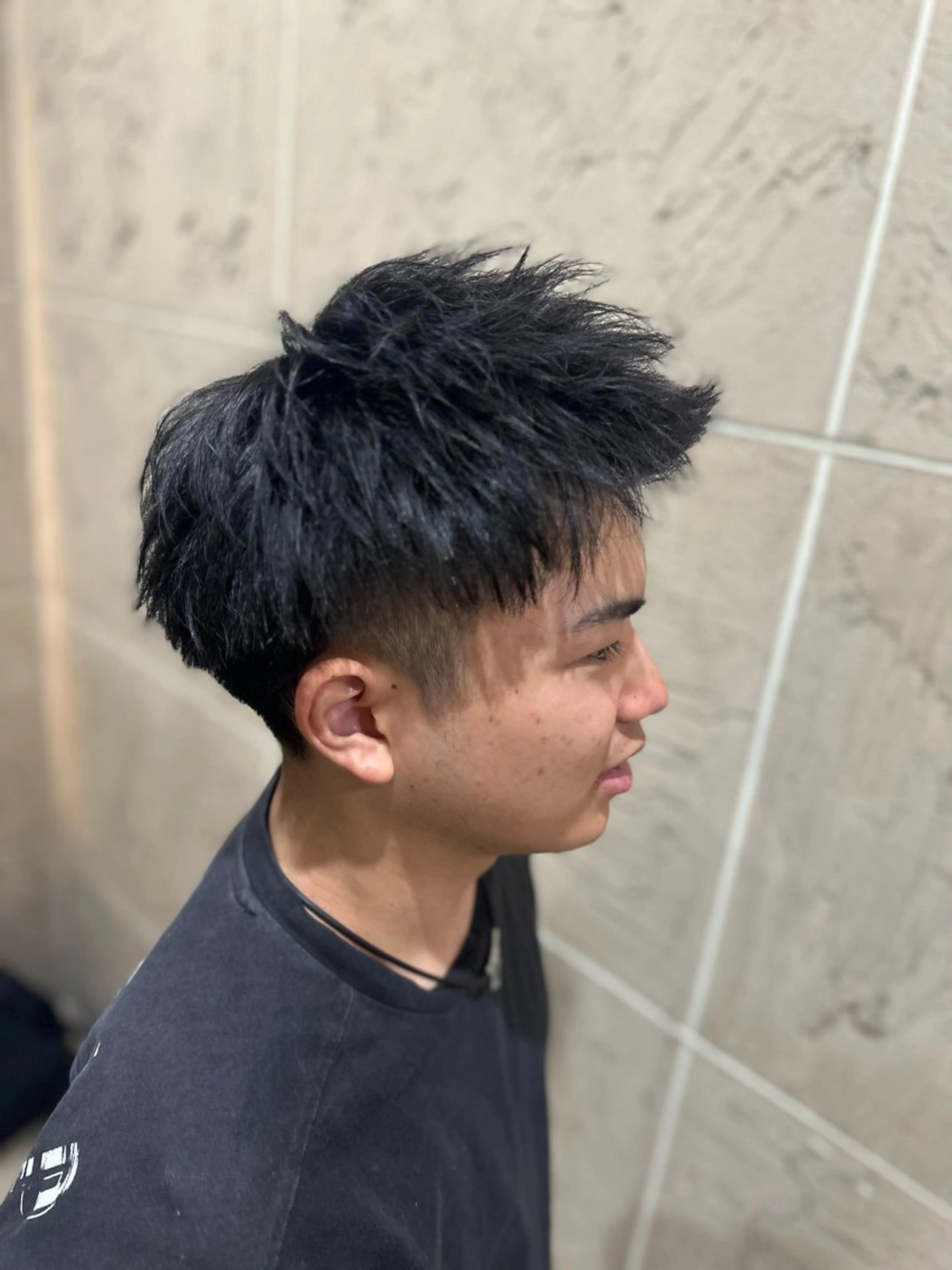 ショート メンズ スパイキーショート 刈り上げ ショートヘア 溜 一太のヘアスタイル