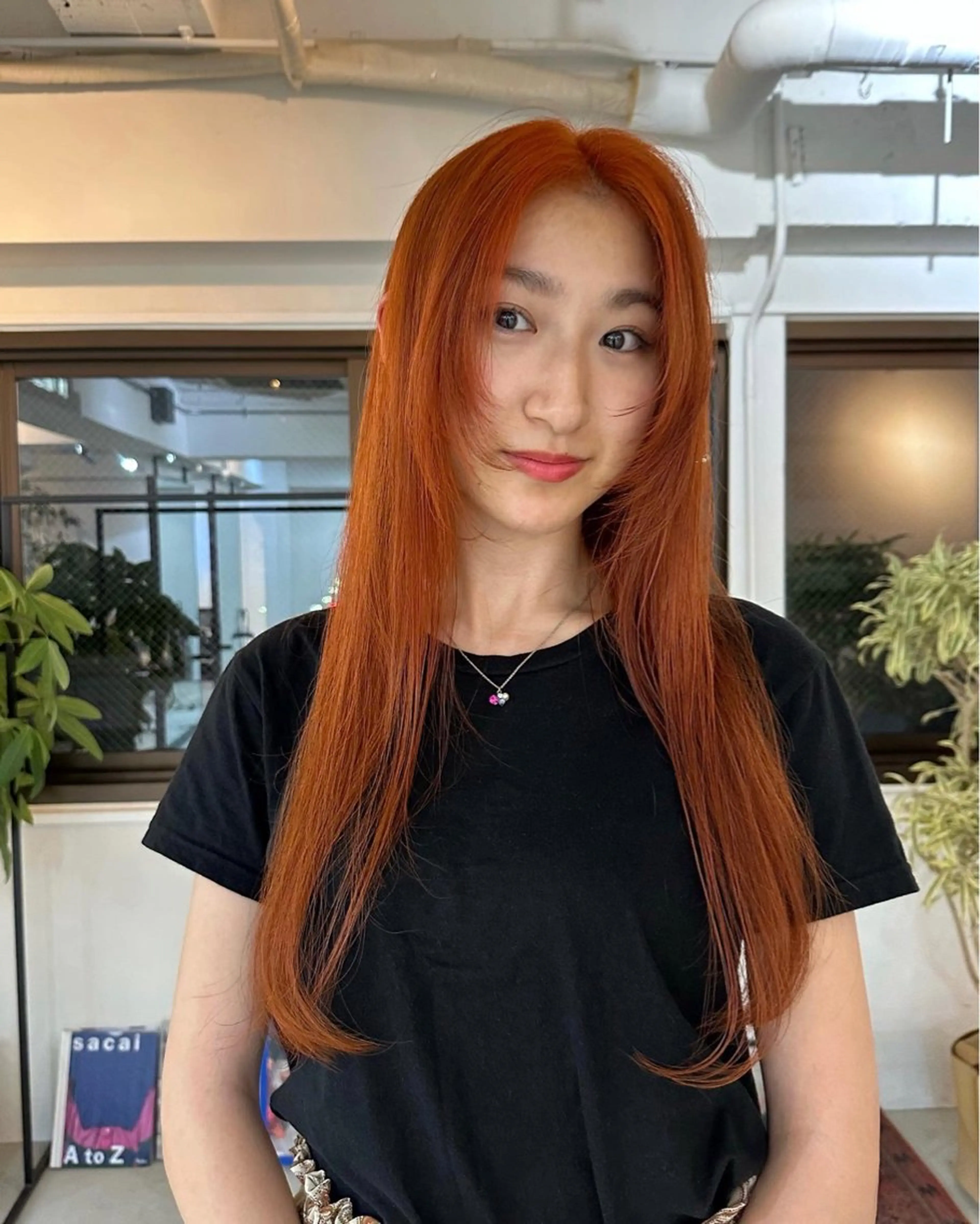 ロング カラー ブリーチ オレンジ FavyS「フェイヴィーズ」所属・竹中 彩音のヘアスタイル
