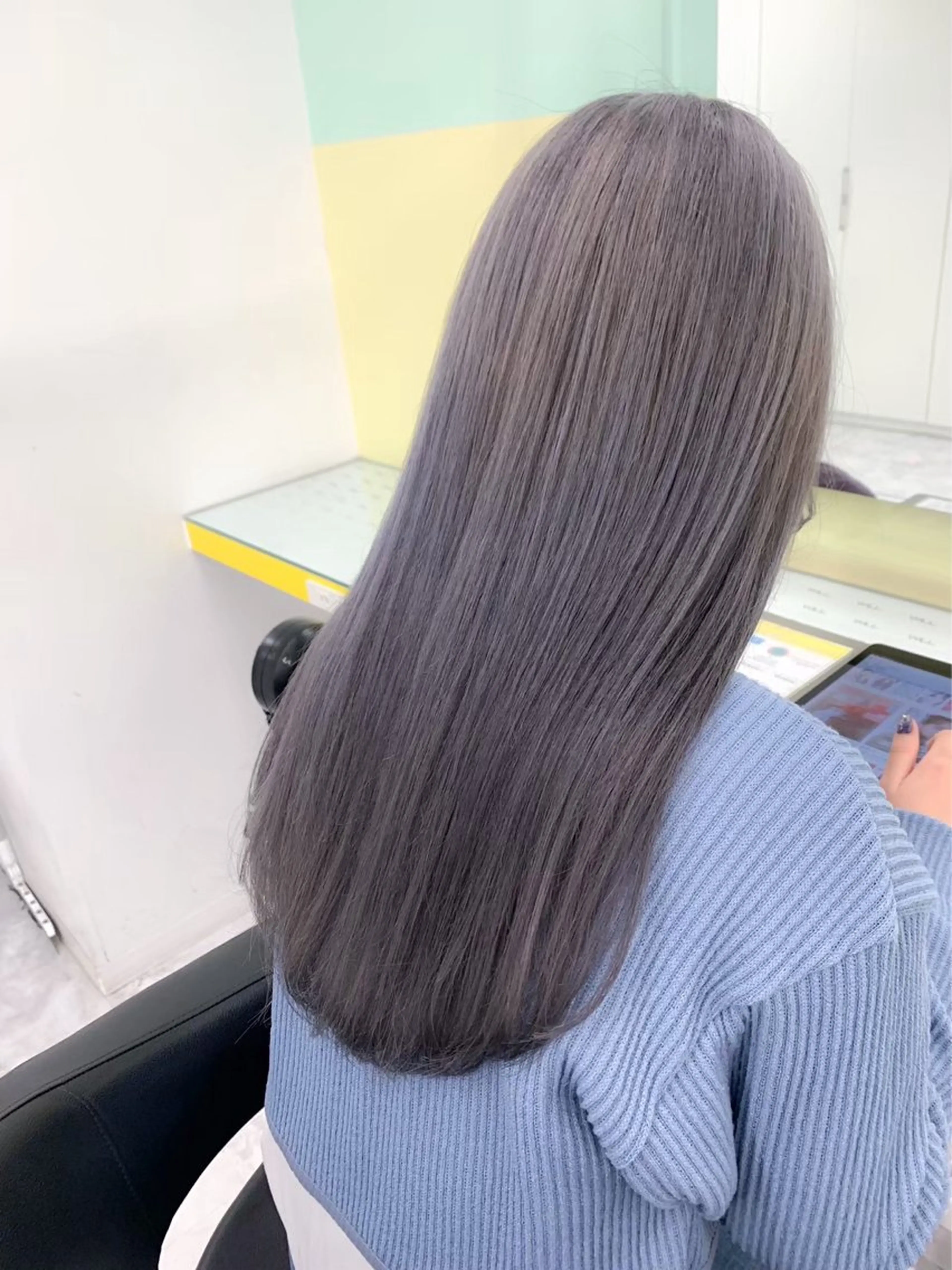 ロング ヘアカラー 大人上品🤍明るめ ベージュ🤍REOのヘアスタイル