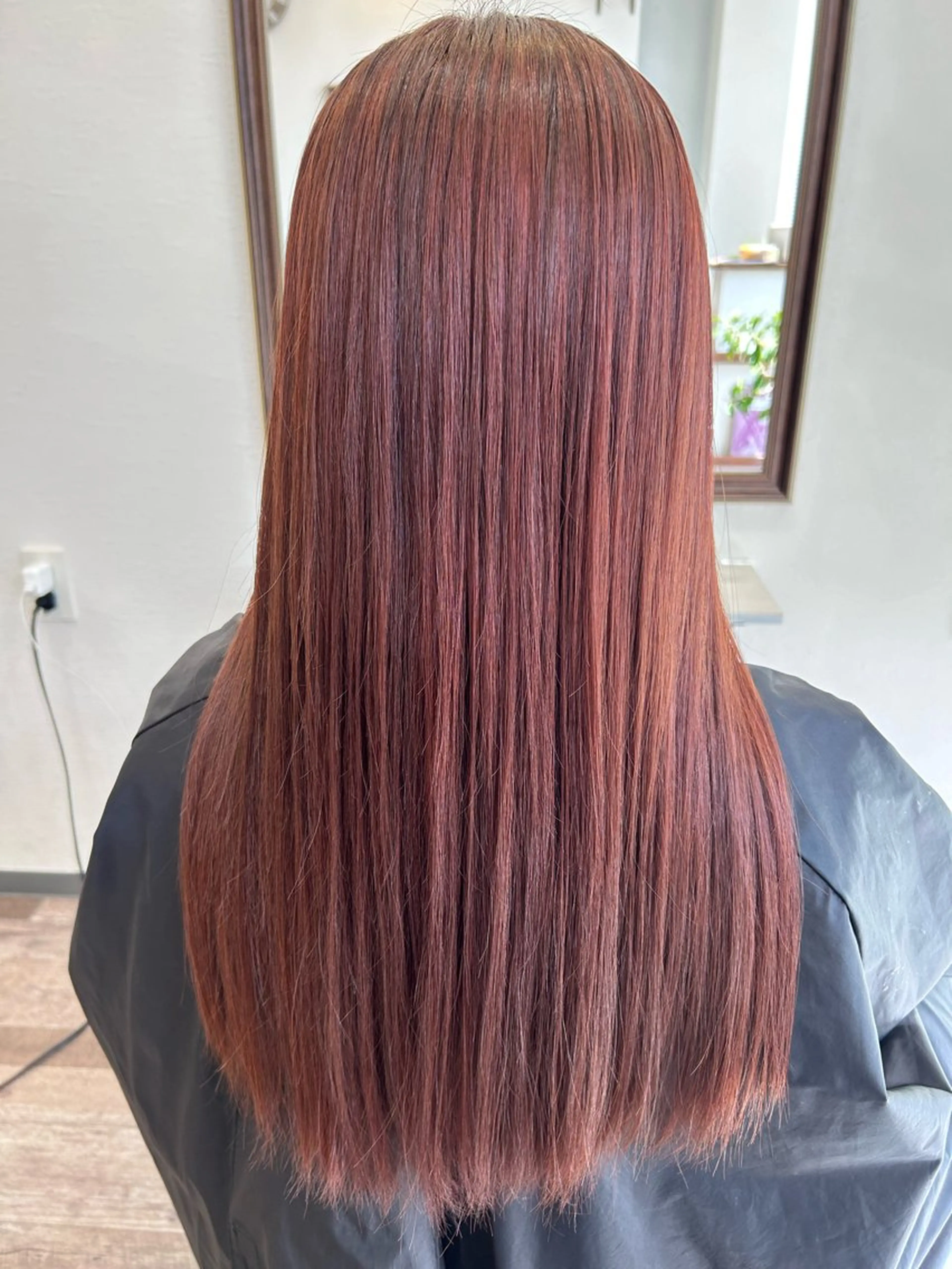 ロング カラー ブリーチ ブラウンカラー ブリーチなしカラー ピンクカラー ピンクブラウン Agu hair reign 大和八木店【アグ ヘアー レイン】所属・アグヘアー　レイン 松丸冬磨のヘアスタイル