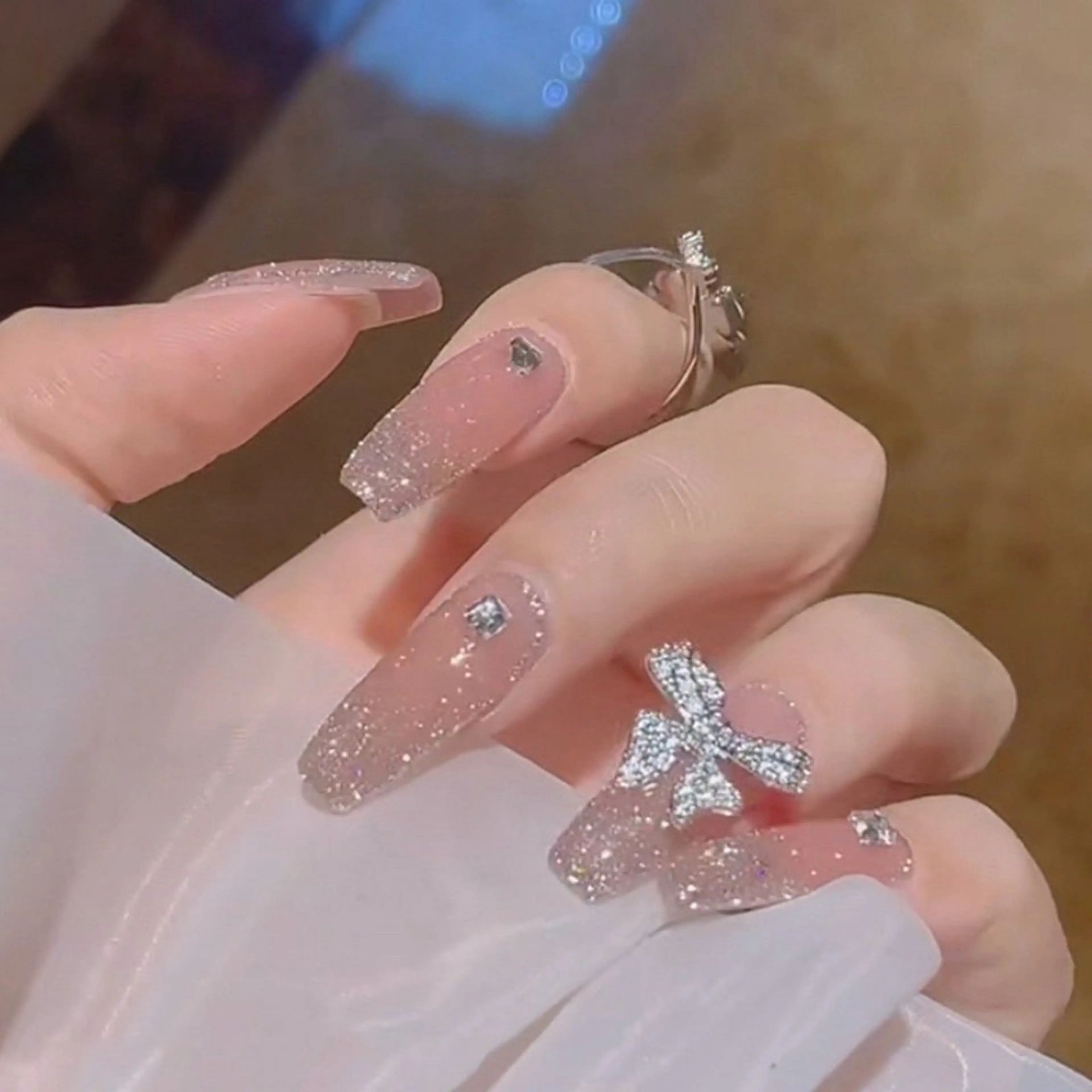ネイル 成人式 ジェルネイル ネイルチップ Momoa nail salon所属・MoMoA Nail ネイル長さ出し専門店のネイルデザイン