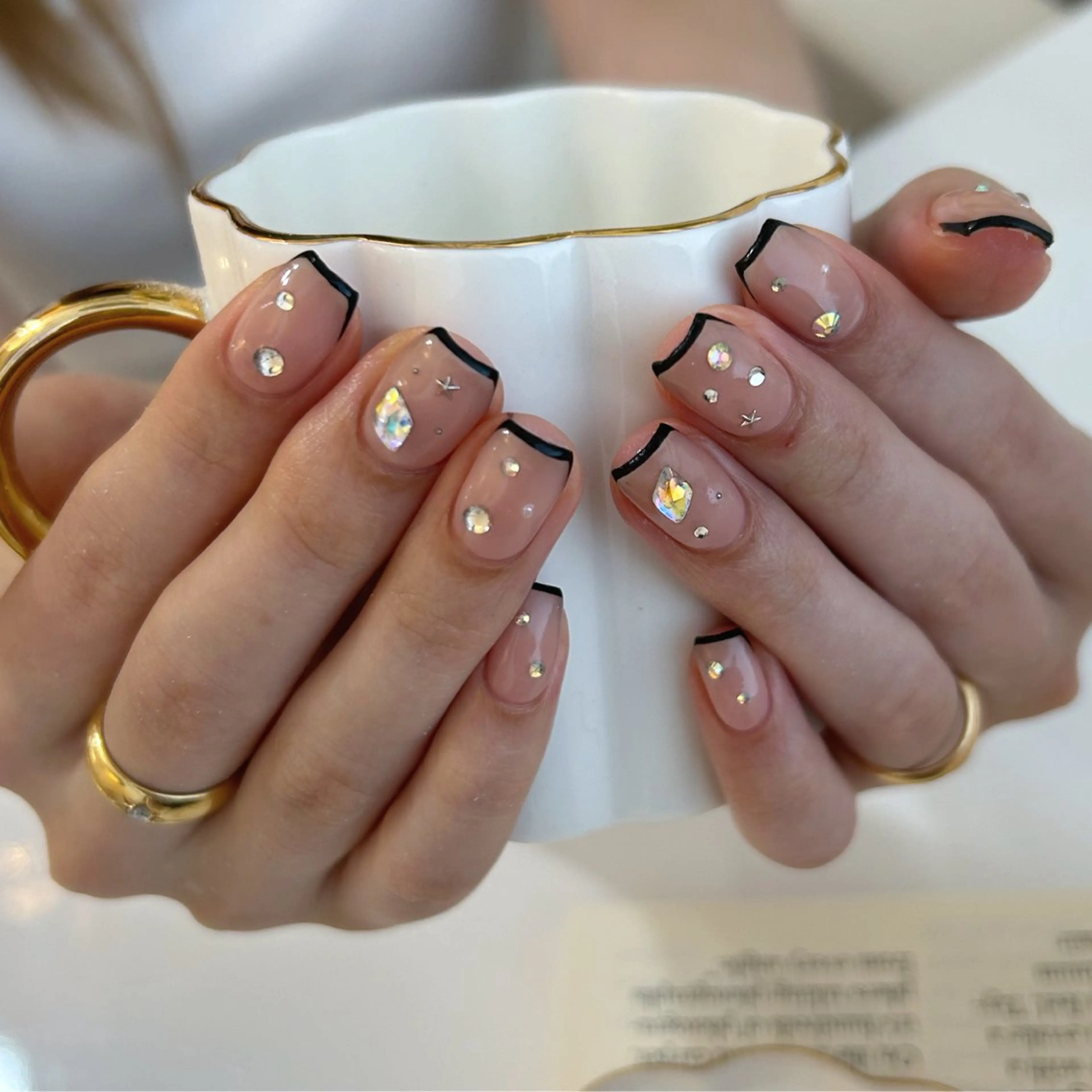 ネイル ハンドネイル ViViA momokaのネイルデザイン