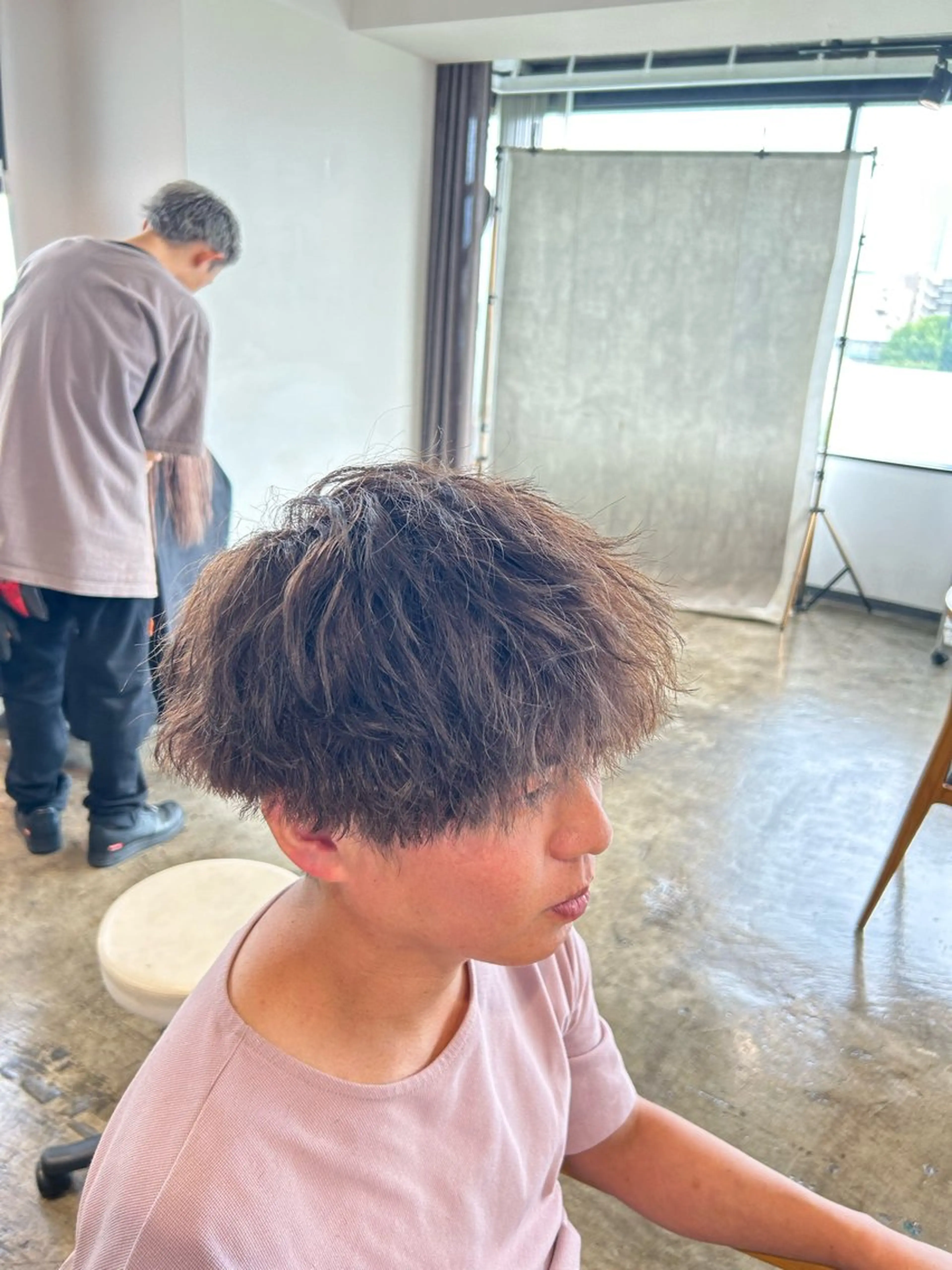 ショート パーマ メンズ センターパート ダウンパーマ カルマパーマ メンズ韓国風 マッシュ カット become men's hair 名駅店所属・名駅/フェザーパーマ 韓国ヘア/森岡のヘアスタイル