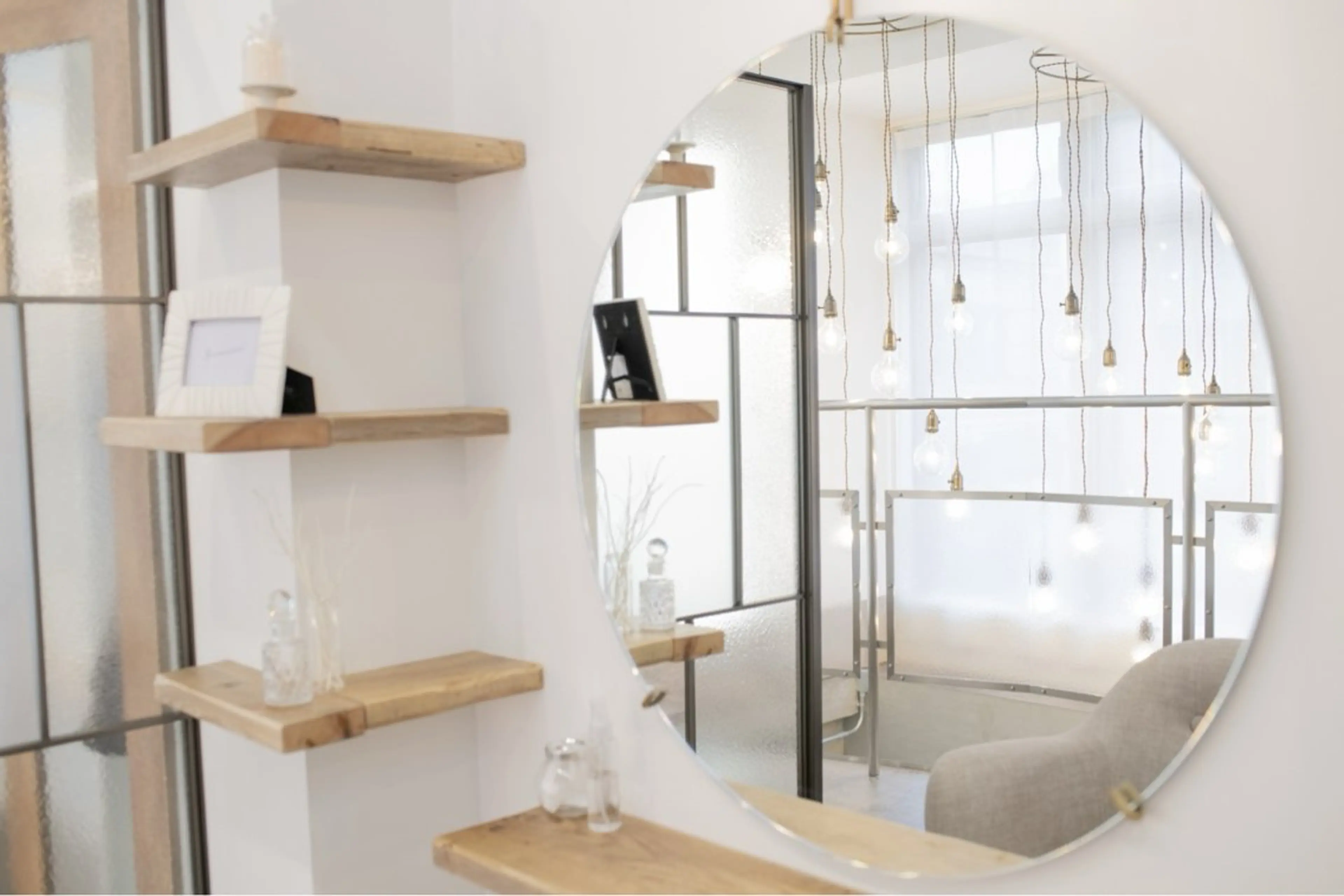 カラー Ayumi アユミのヘアスタイル