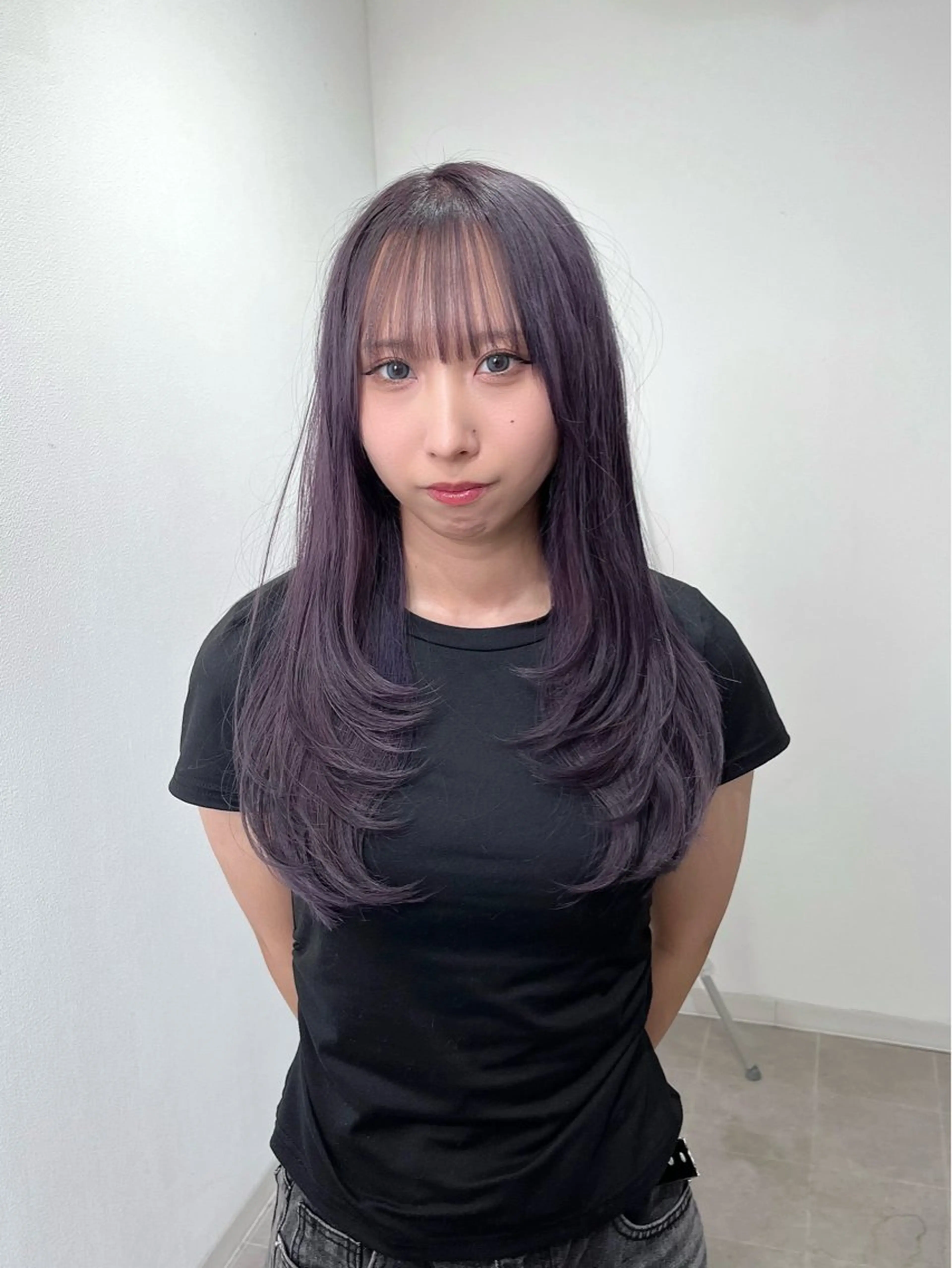 セミロング カラー グレージュ ラベンダーカラー ラベンダーグレージュ ラベンダーグレー レイヤーカット ヘアカラー トリートメント 韓国ヘア🇰🇷 RYOTAのヘアスタイル