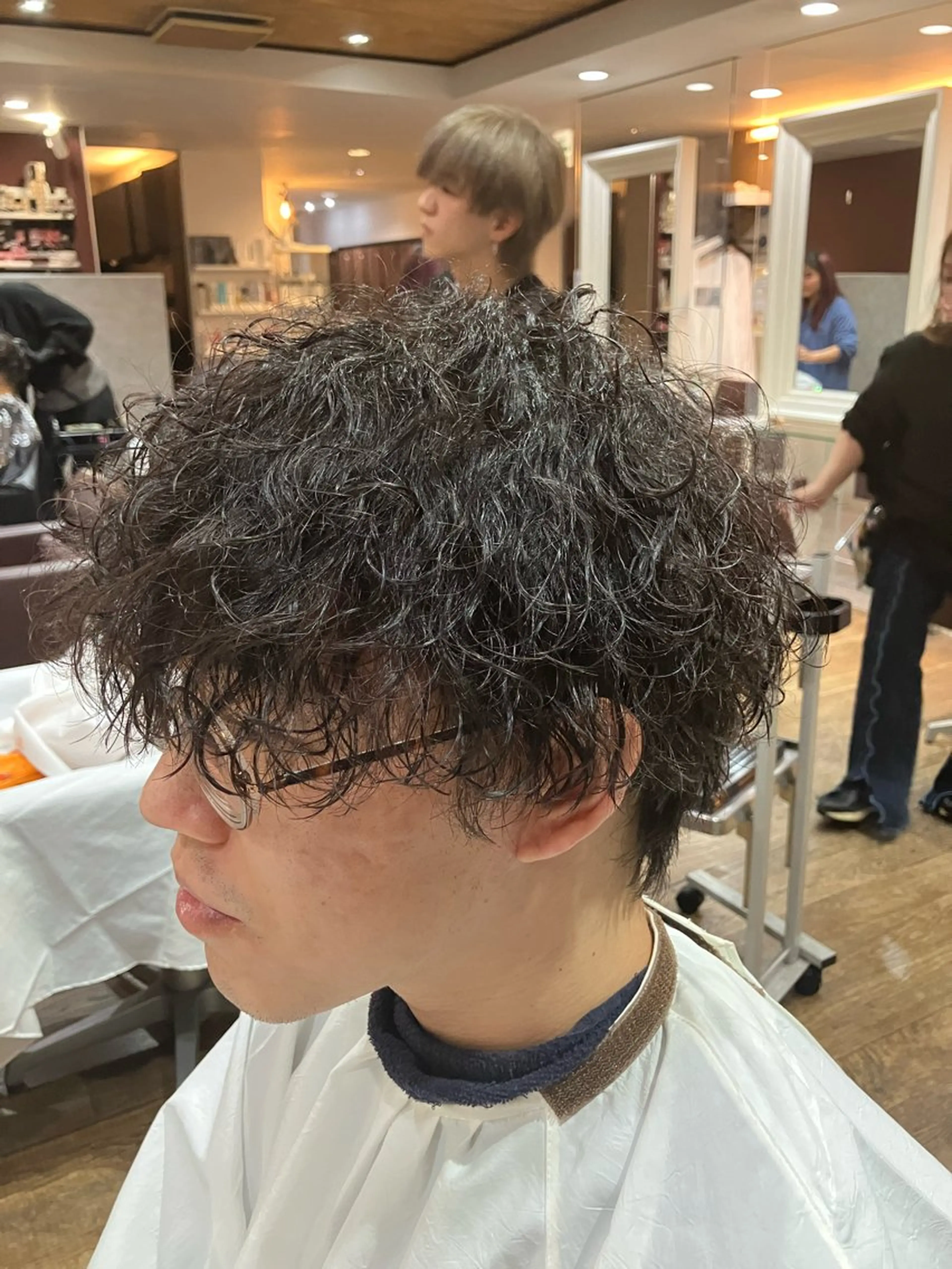 ショート パーマ メンズ TAYA 心斎橋所属・山本 聖真のヘアスタイル
