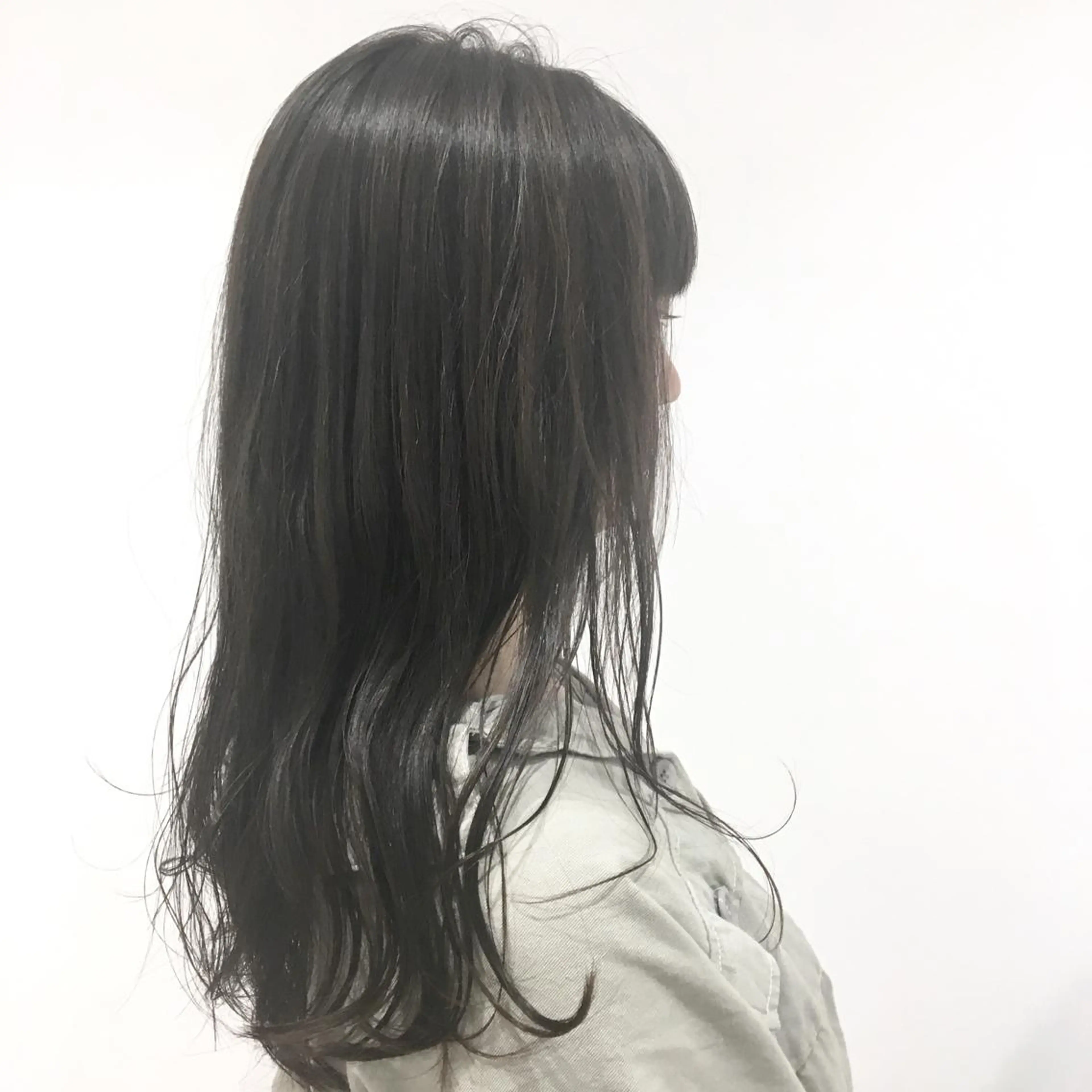ロング カラー loca by tree所属・うる艶暖色カラー HARUNAのヘアスタイル