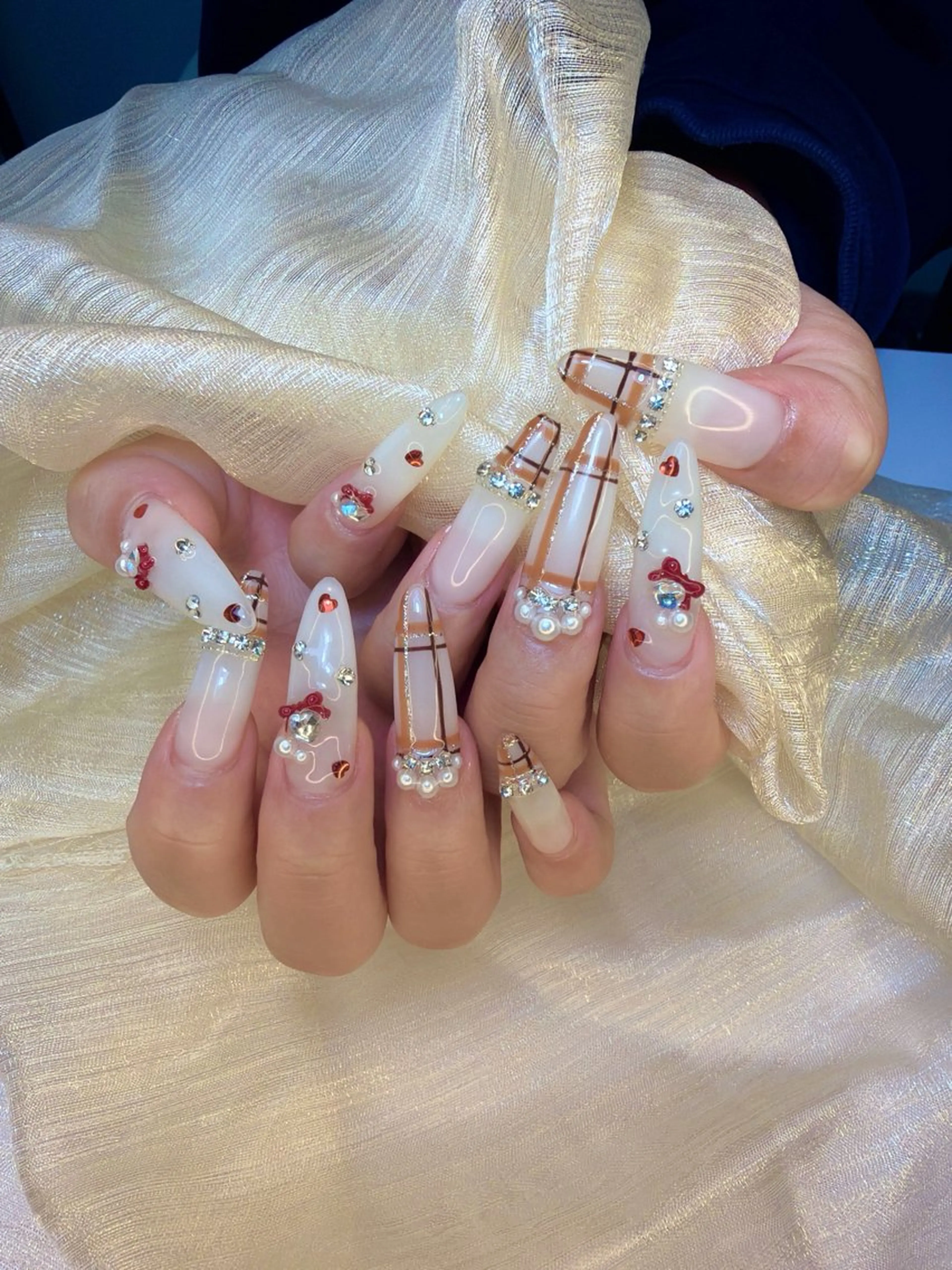 ネイル エンジェル ヒーリング 矢場町店のネイルデザイン