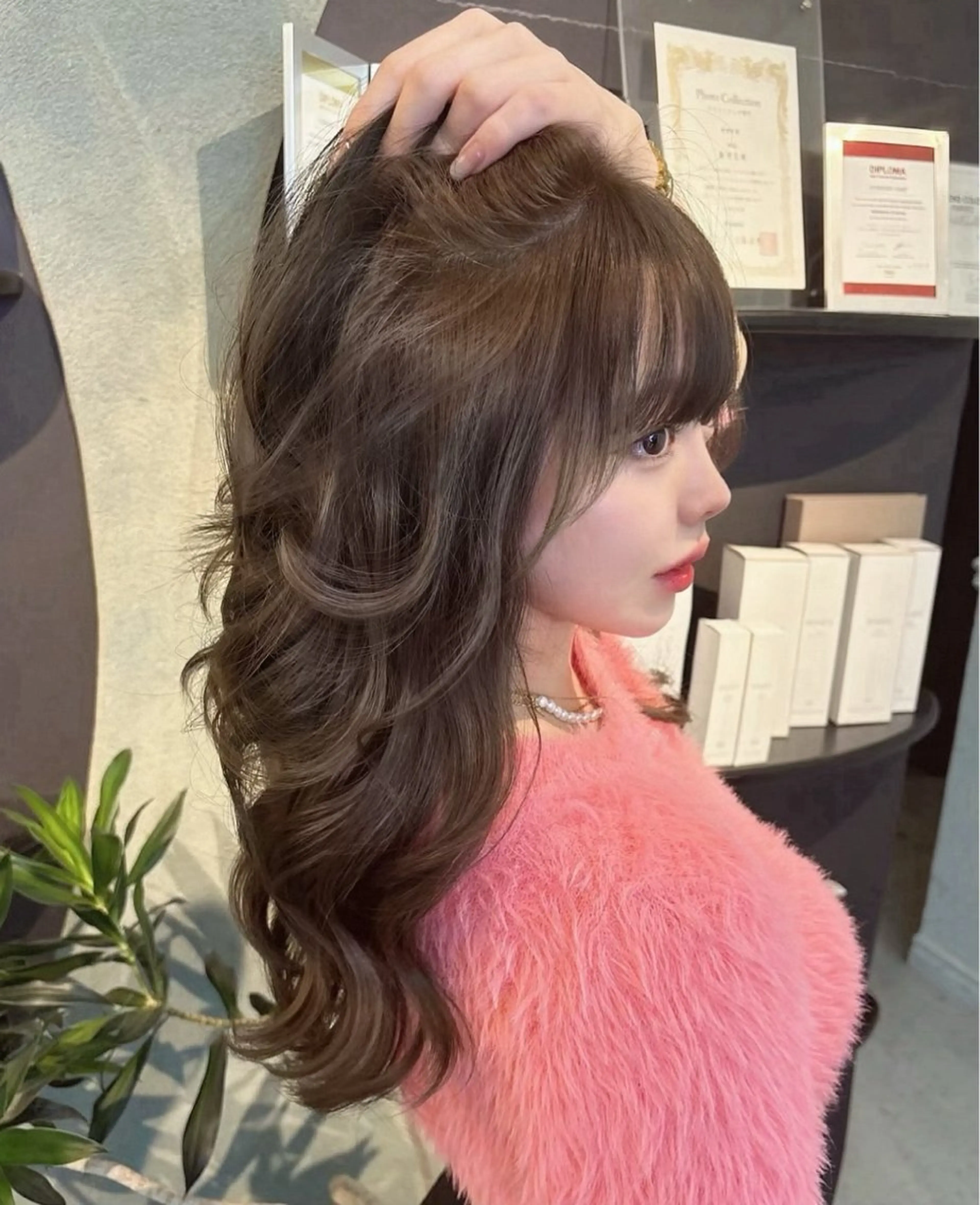 セミロング カラー グレージュ オリーブグレージュ オリーブグレー レイヤーカット カット ヘアカラー Maison Halu YUKIのヘアスタイル