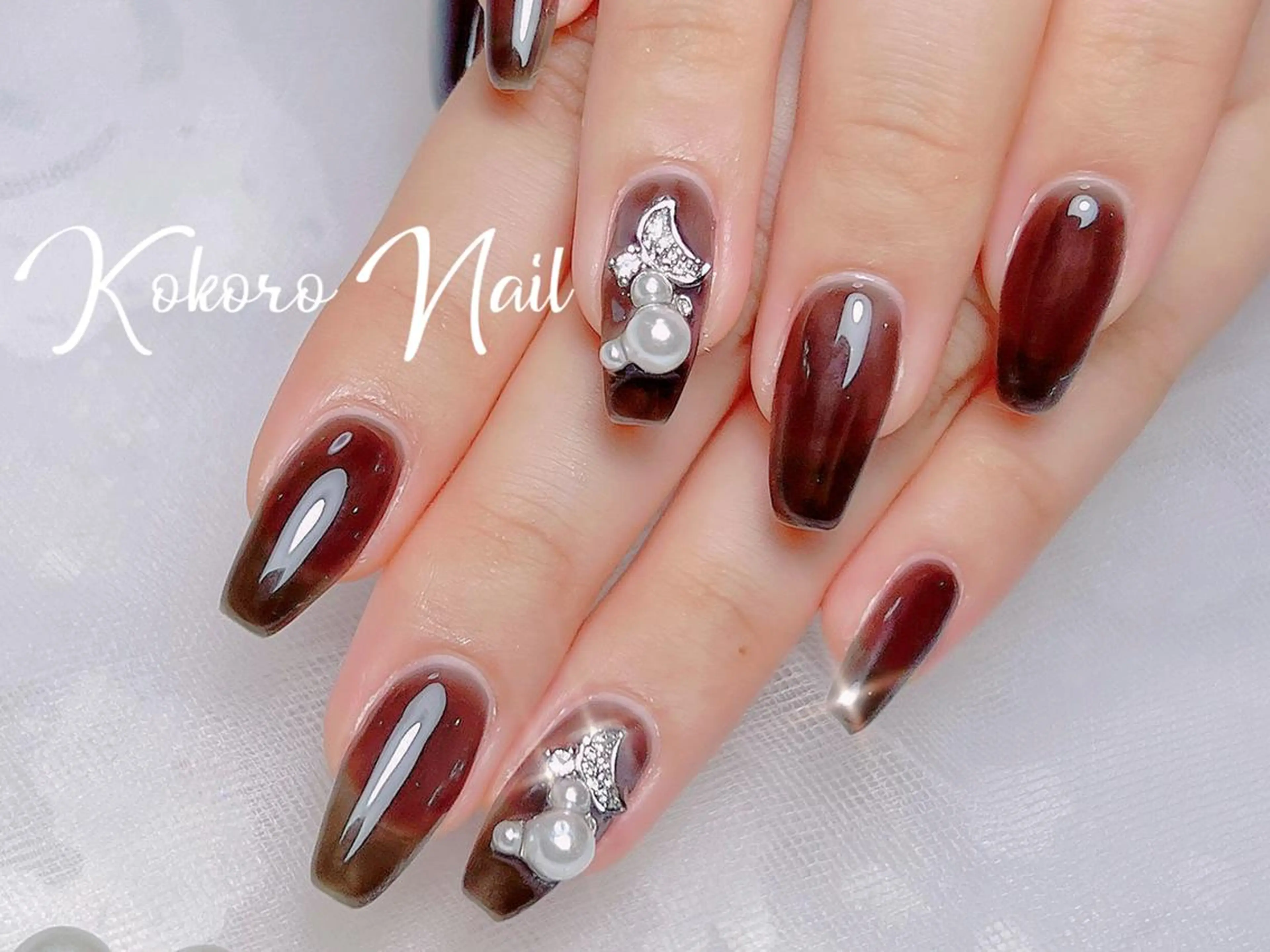 ネイル Hawchumi 💅のネイルデザイン