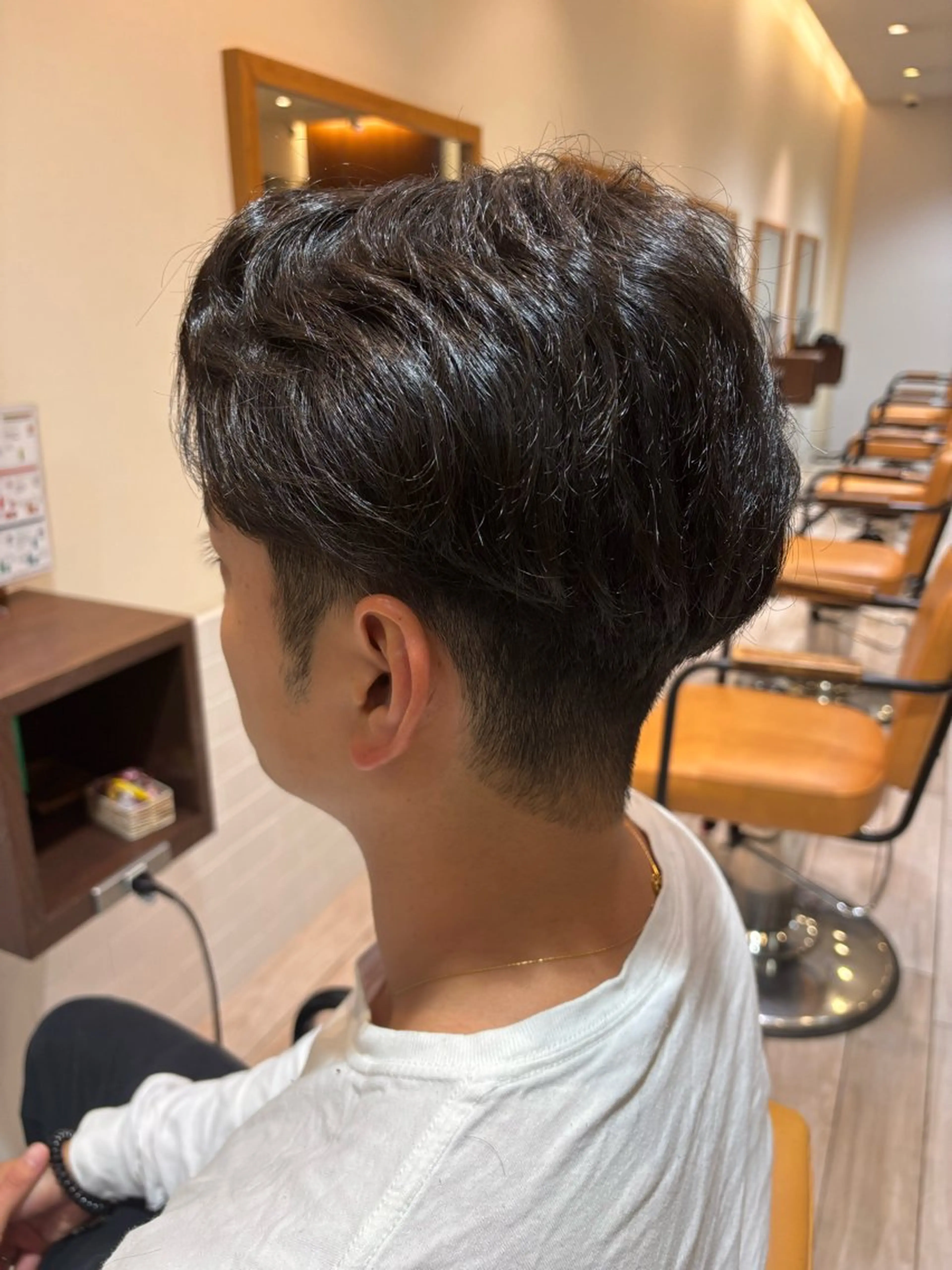 メンズ カット おもだか　がく /レディースカットのヘアスタイル